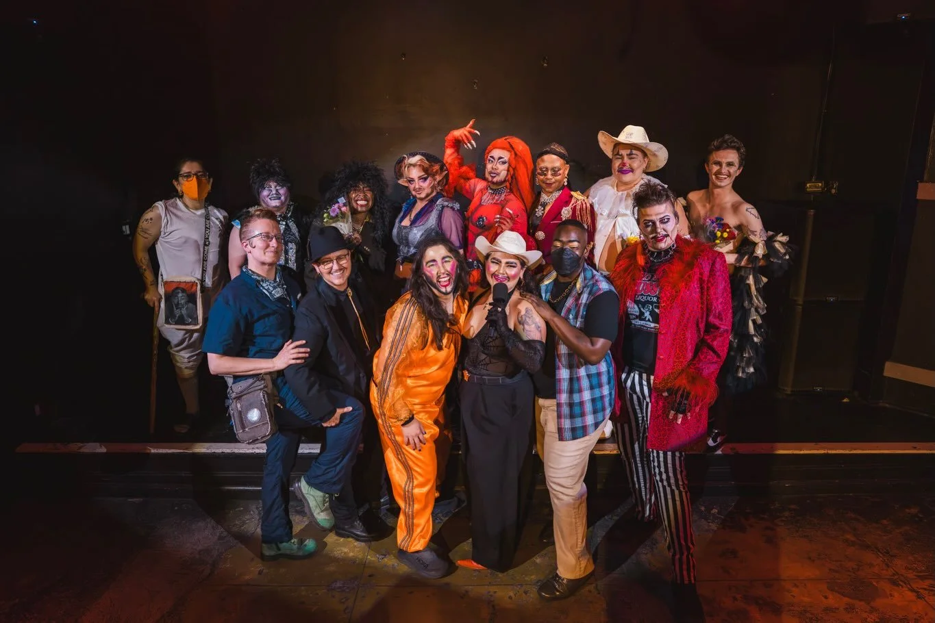 NIGHT 1 of the FIRST EVER RKO DRAG KING PAGEANT was incredible. Join us for the FINALE THIS WEDS 7/15!

Will it be:
@calcadian_official 
@tentravesuras 
@st.germain.drag 
@martin.vore 

See you @whitehorsebar at 9:30 pm!

📸: @joseph_niles_photograph