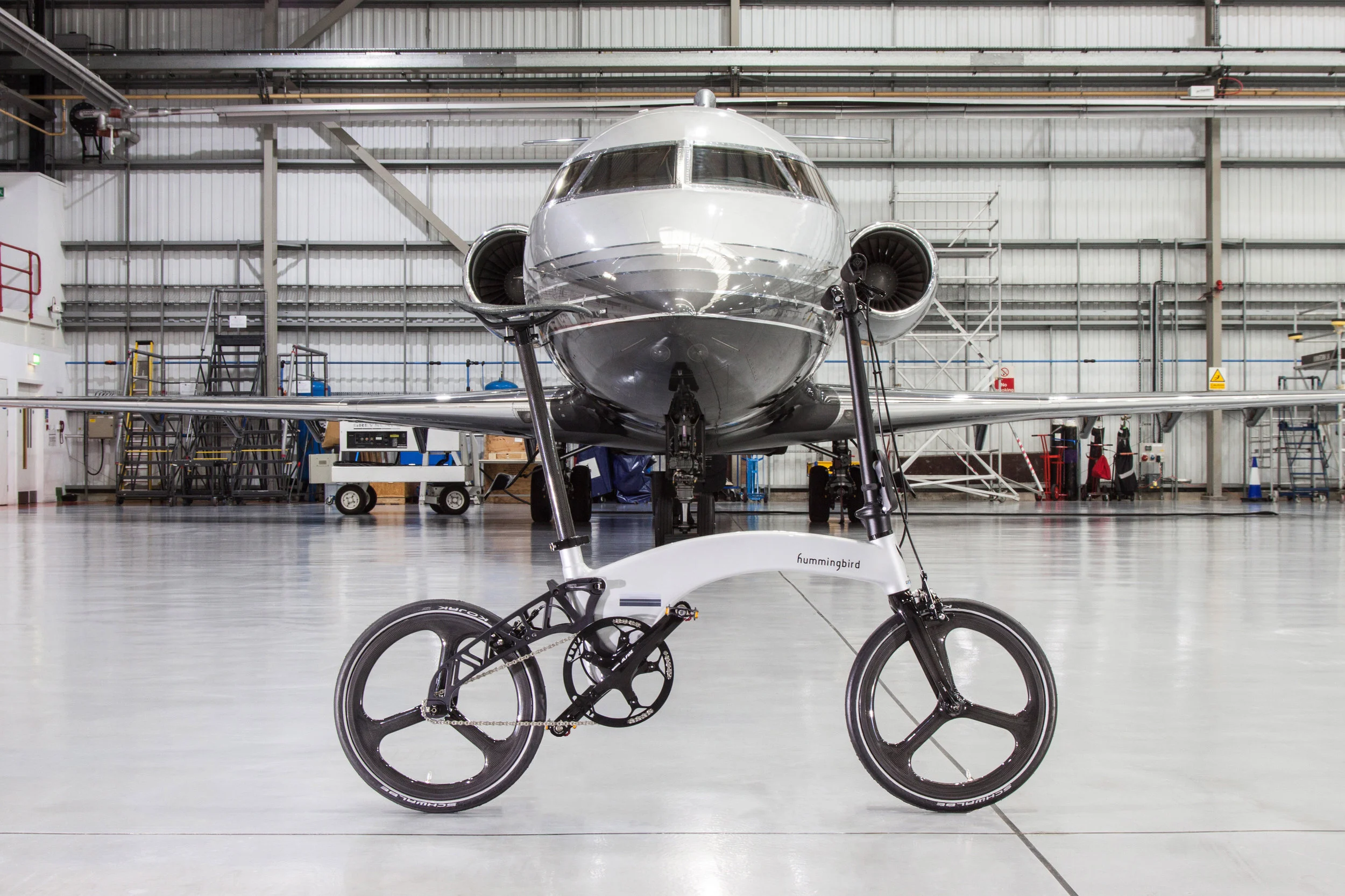 This bespoke custom Hummingbird was commissioned for a VIP customer. The metallic silver paint and degrade stripe to match the owner's private Jet