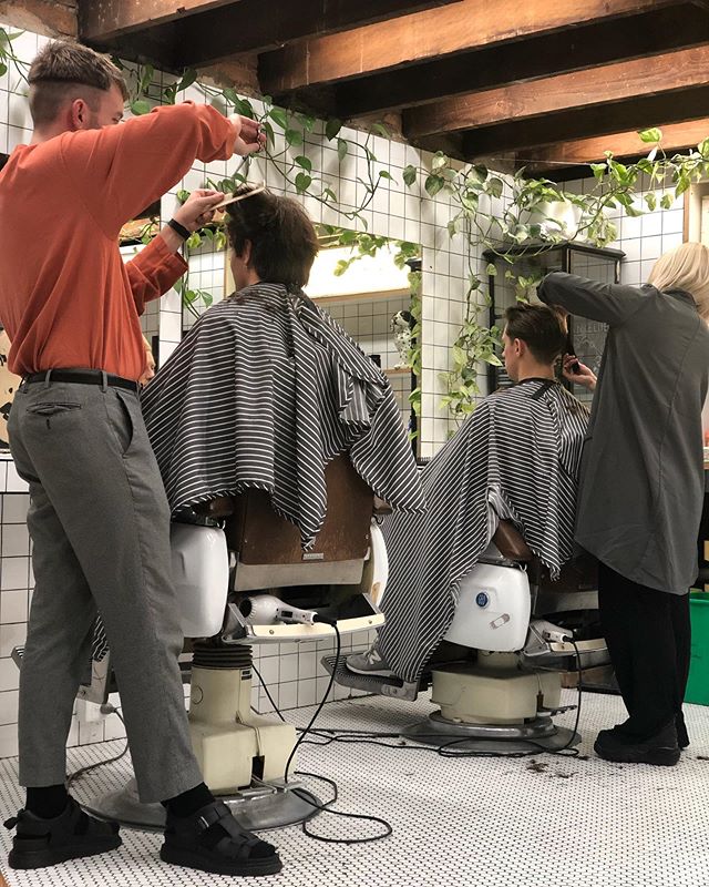 We are closed today but our beloved sibling, Drunken Barber, is open for all your barber-style needs and cuts. Located on the mezzanine level above Prophecy Hair FYI. 👋🏽 #prophecyhair #drunkenbarber