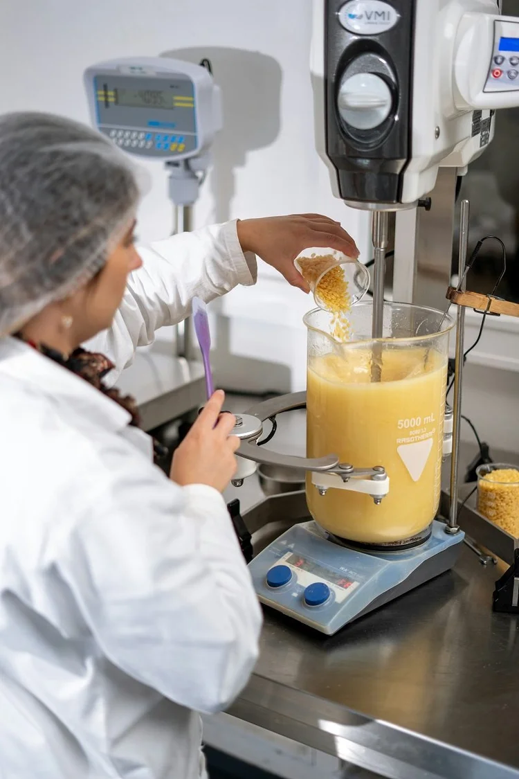 A guide to the key compositional tests in dairy testing | Calibre Control