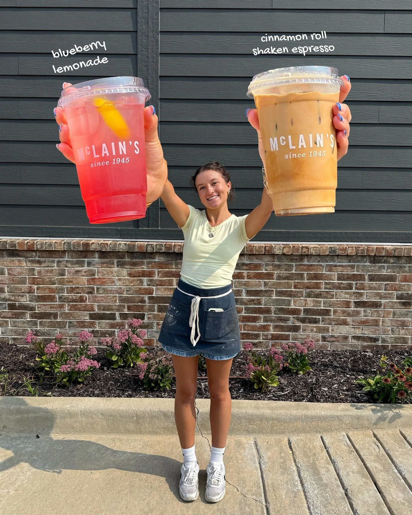 ❤️💙 Welcome back students! We’ve got two new drink specials for you once you get here!!!🫐 
CINNAMON ROLL SHAKEN ESPRESSO - Quad shot shaken espresso with cinnamon, brown sugar, and salt! Perfect for that morning pick me up!
BLUEBERRY LEMONA