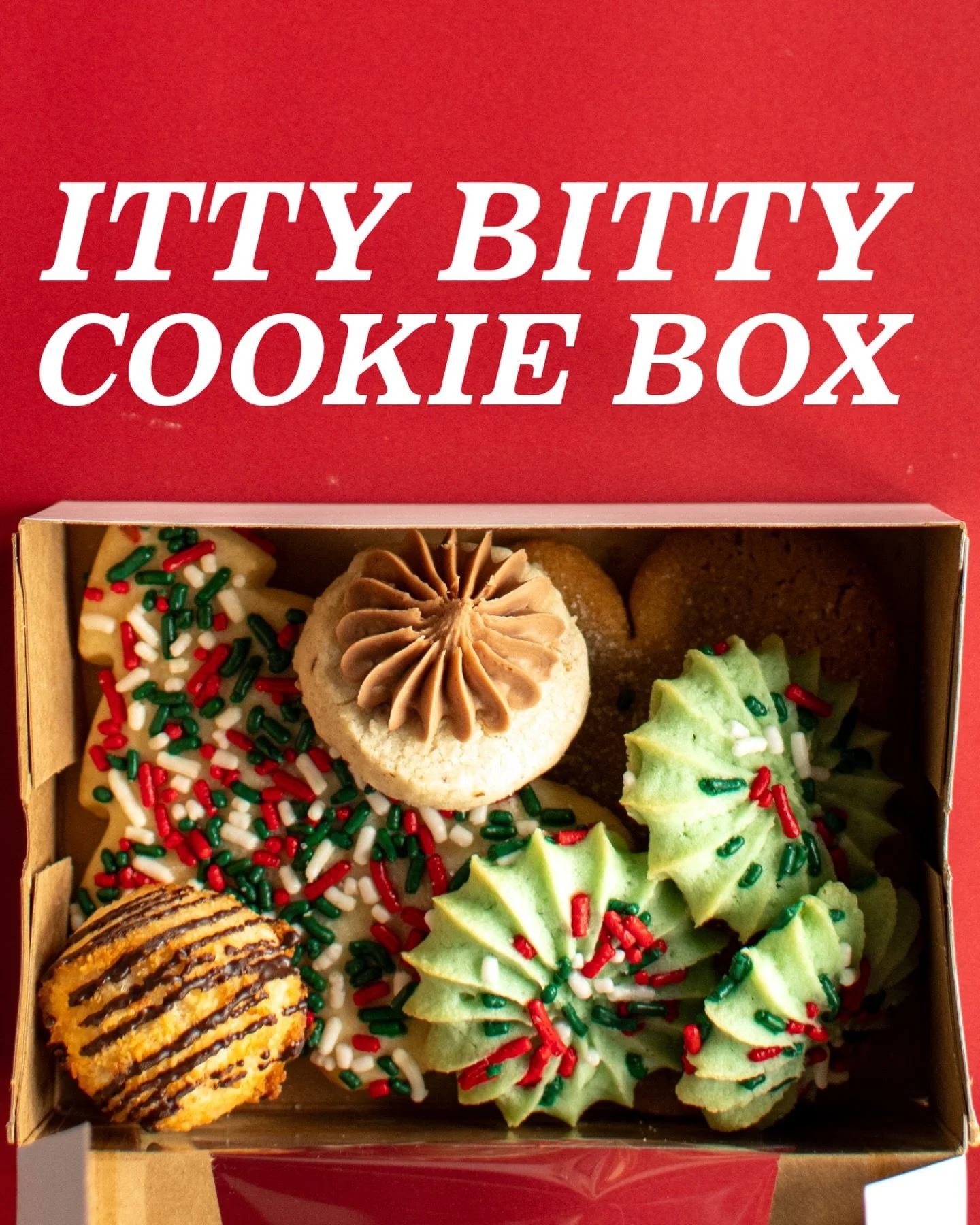 🍪🥛 Holiday cookie boxes are back, and here&rsquo;s what&rsquo;s inside! 

✨ itty bitty cookie box (7 cookies) - 1 sugar sprinkle tree, 1 gingerbread man, 1 GFI coconut macaroon, 1 cupcookie, &amp; 3 butter cookies!

✨ mini cookie box (9 cookies) - 