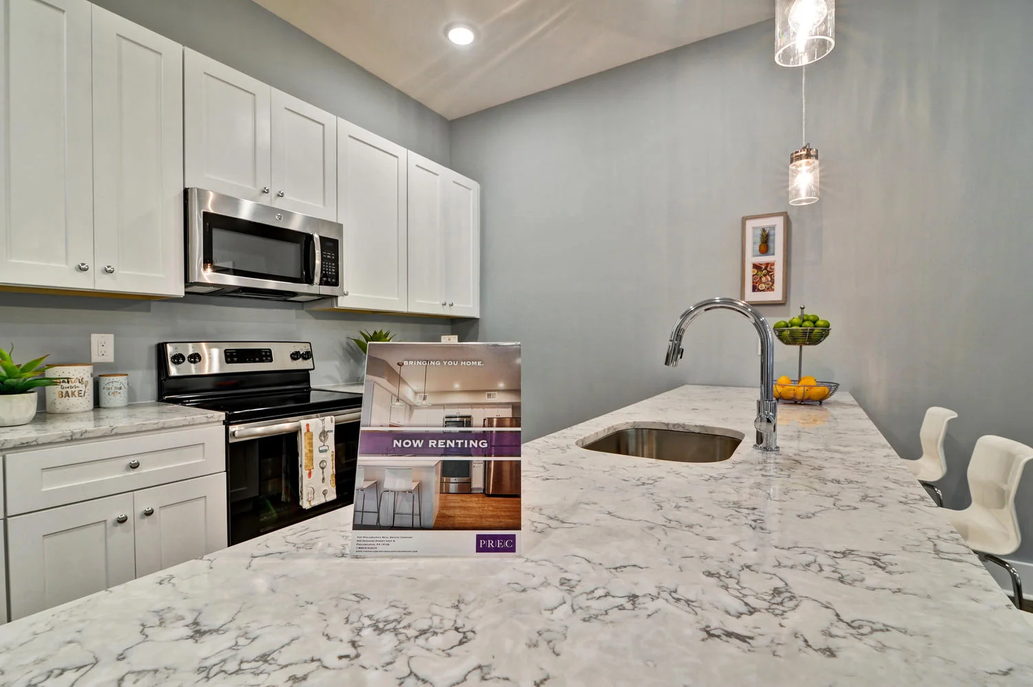 (1)6610 Germantown Ave-large-024-24-57-1500x998-72dpi.jpg
