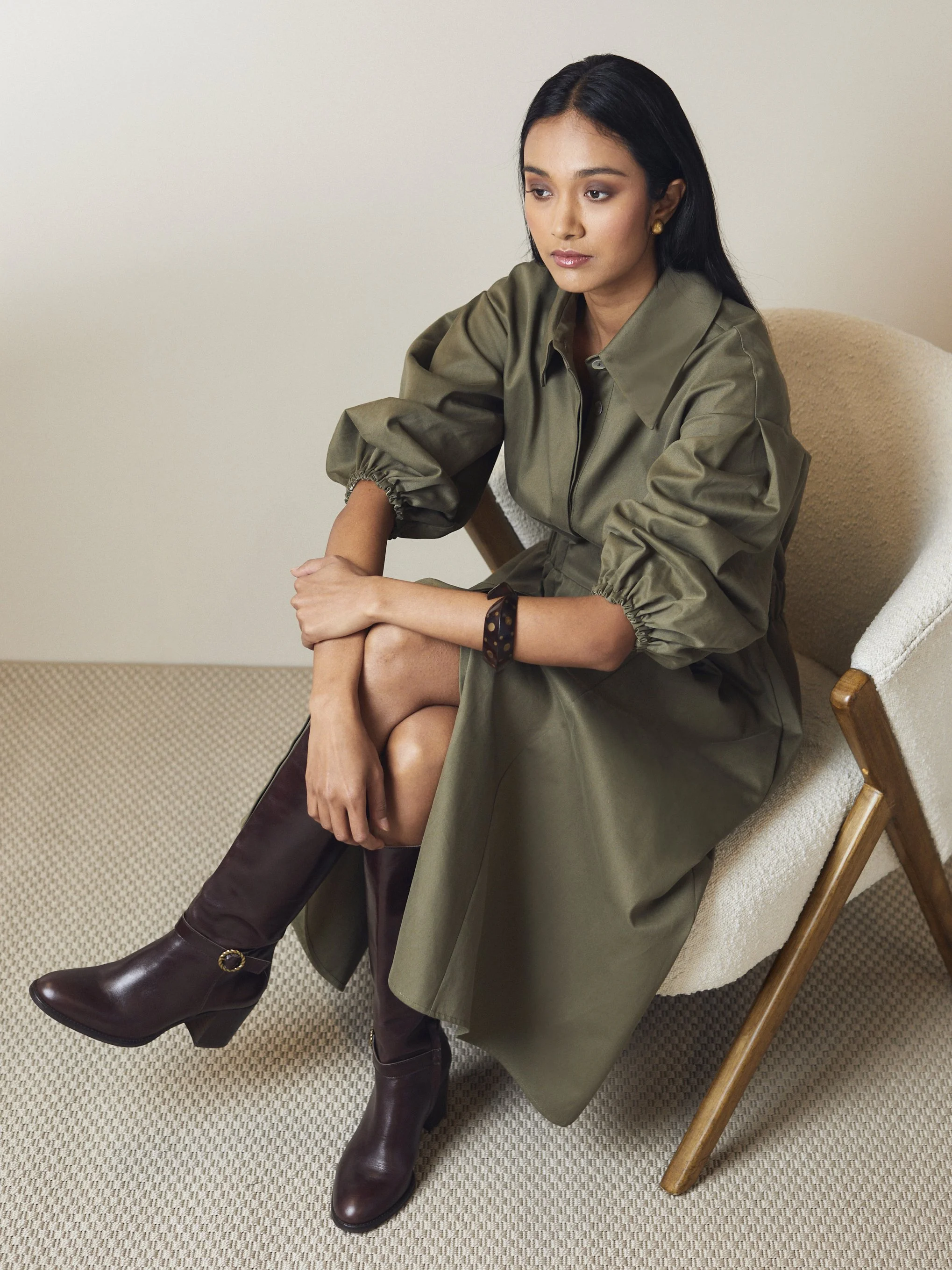 Alexandra Khaki 5.jpg