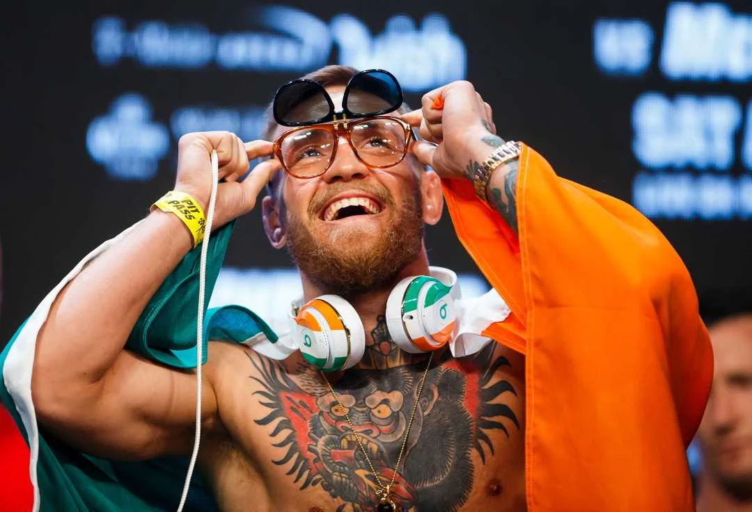 84e2d456-4e9a-474b-9d2e-d760da363c21-USP_Boxing__Mayweather_vs_McGregor-Weigh_Ins.jpg