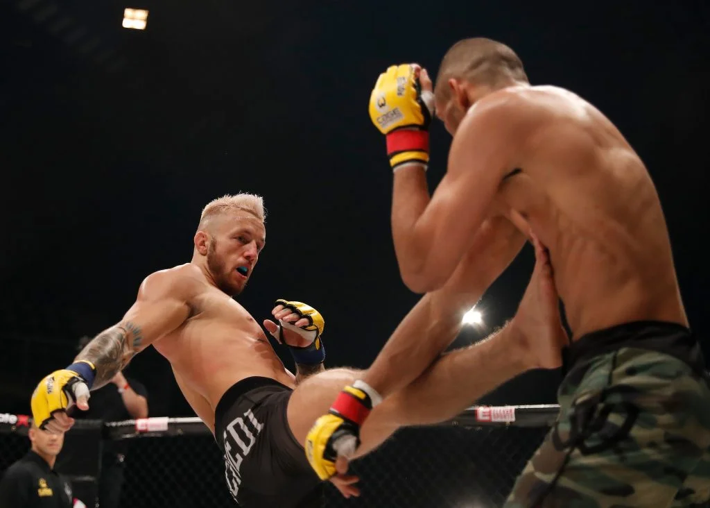 Donovan Desmae is no stranger to breaking the win streak of younger prospects