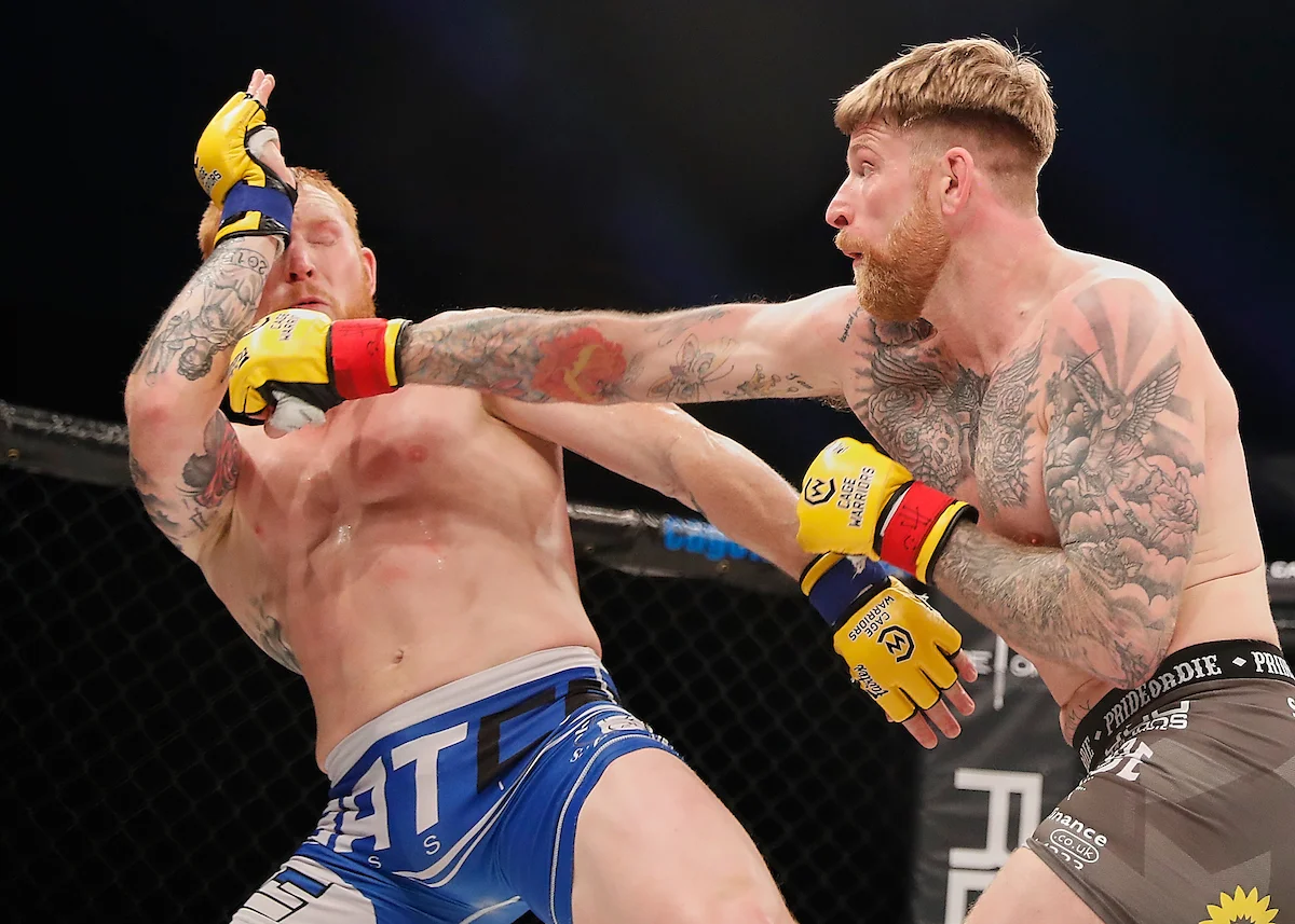 James Webb launches a right hand at Thomas Robertsen