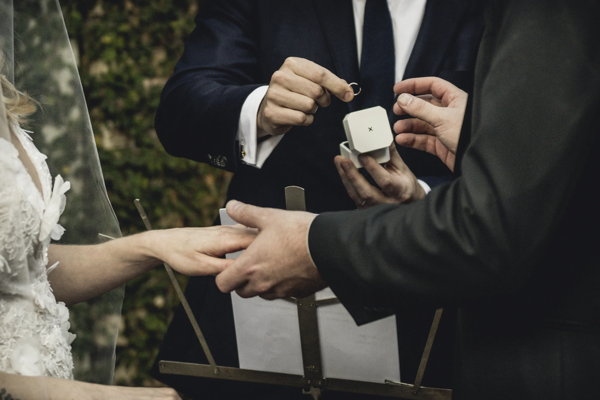 BarbaraFG_RachelLucasWedding2018_ATX-247.jpg