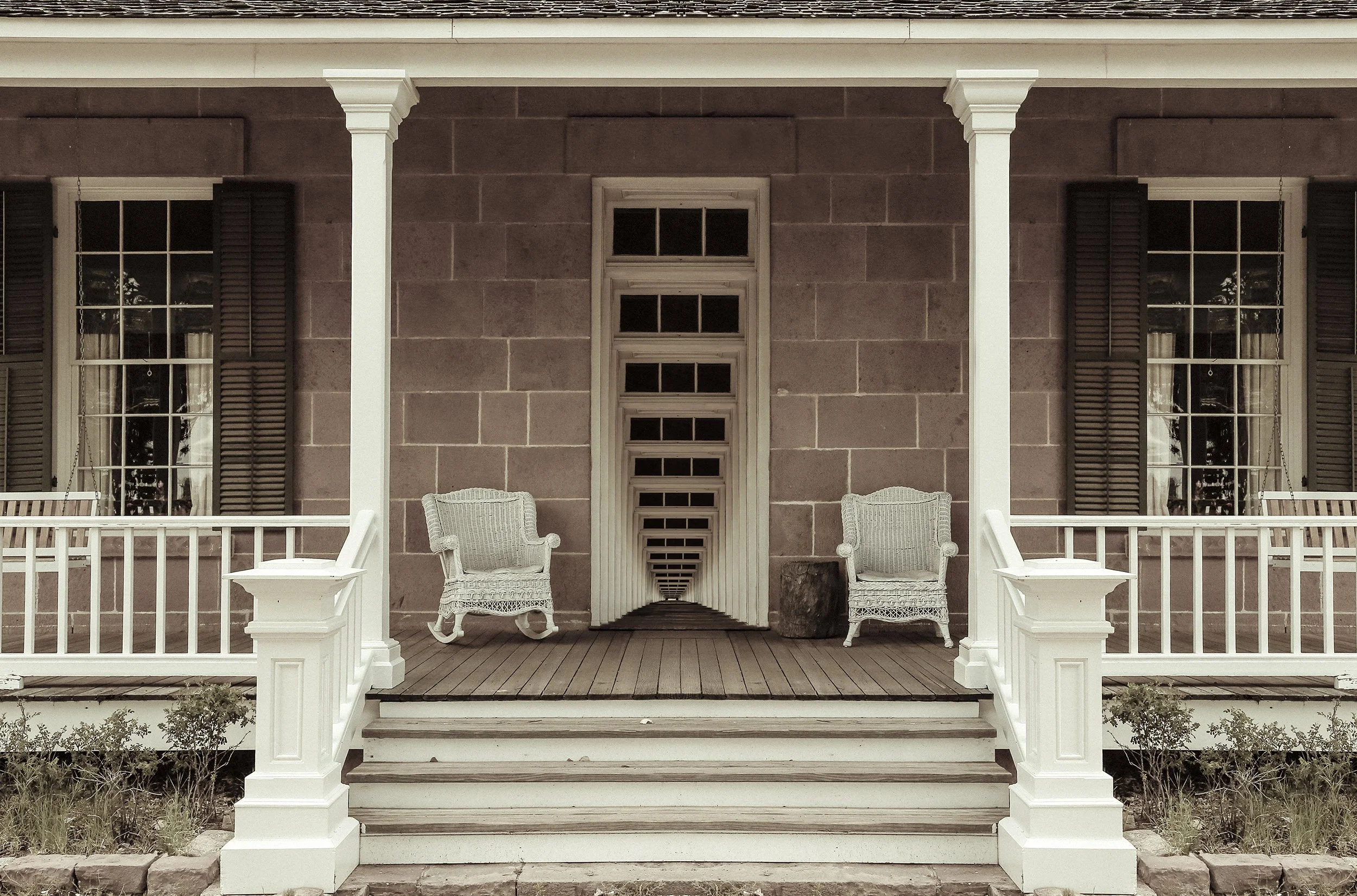 1_BarbaraFG-PIA01-Fort Davis':Volumes:ThunderBay:PRINTS 2024:BarbaraFG-PIA01-Fort Davis'Porch.jpgPorch.jpg