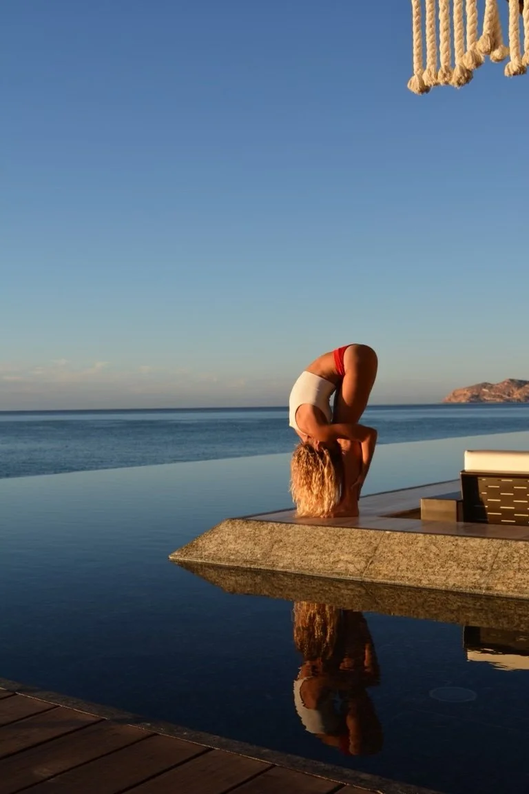 5 Basic Yoga Poses To Make You Feel Fantastic In 15 Minutes