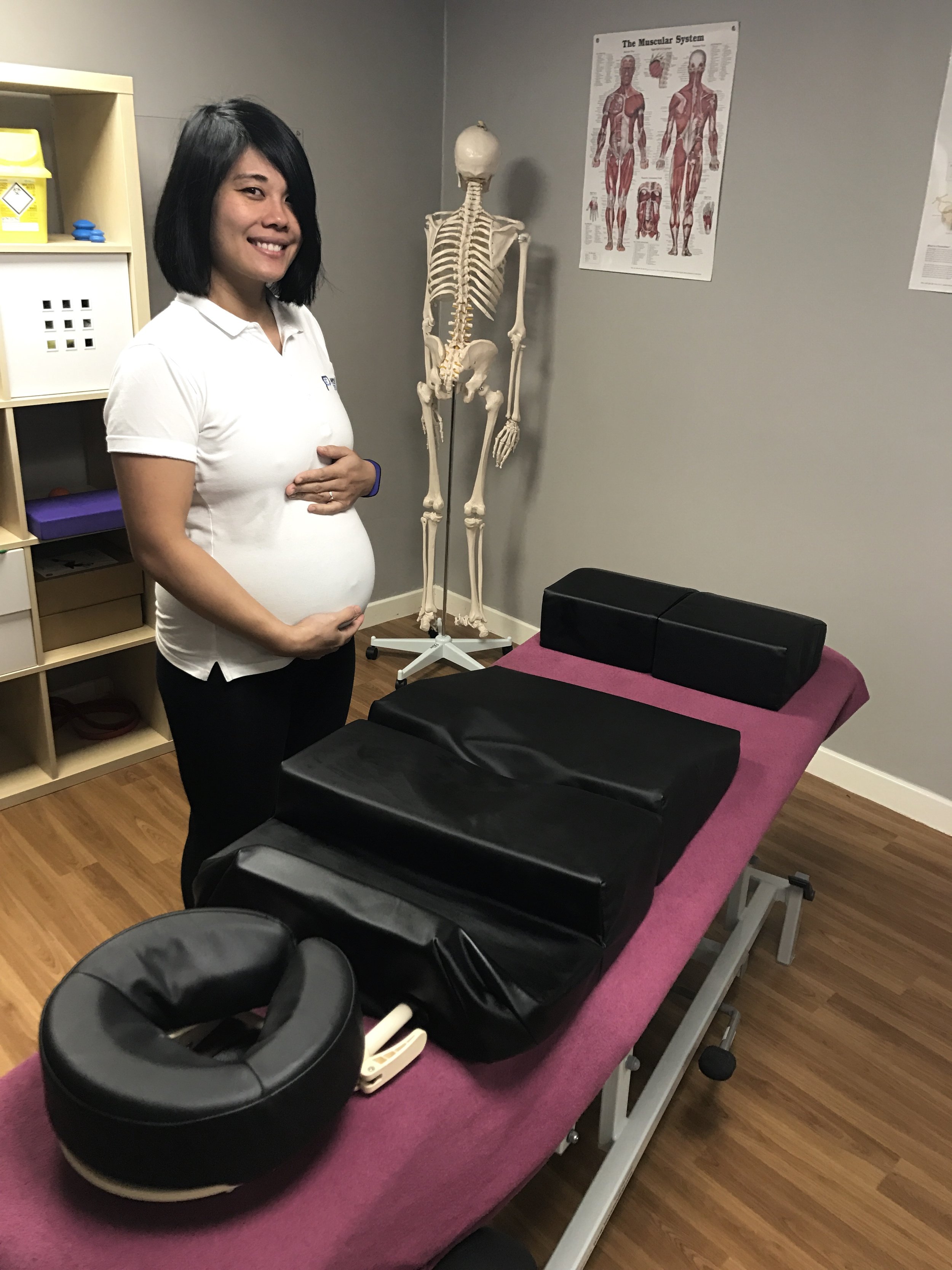 Pregnancy massage bolster