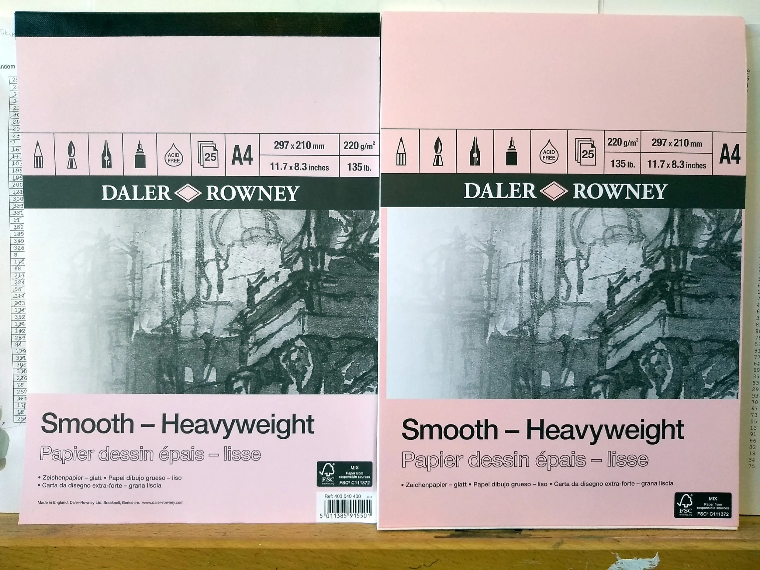 Two A4 Smooth heavyweight paper pads, an old one on the left, a new one on the right (I managed to find and old pad with a couple of sheets in to do some tests with.)