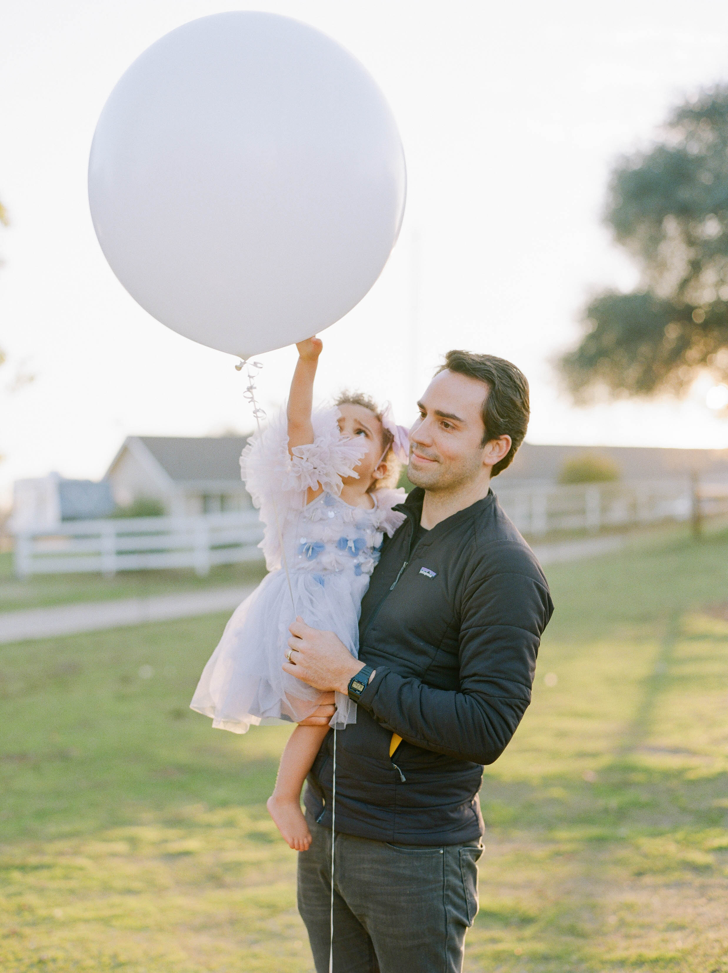 Dreamy second birthday with animals in northern California