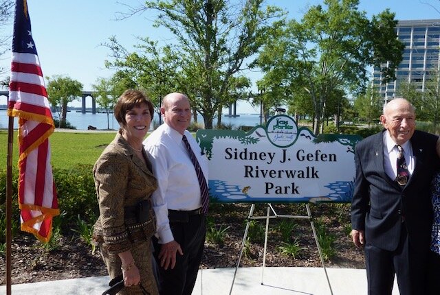 Sidney J. Gefen park with Barbara and Larry