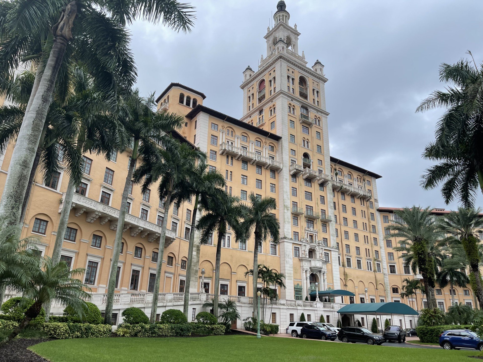 Grand Hotel 2 in Miami.jpg