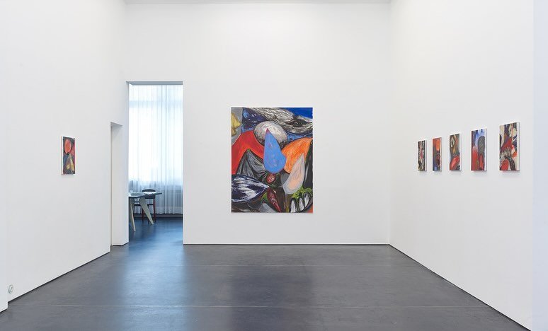 Sophie Esslinger: GALATHEA (21.6.-19.7.2024) text: Julia Martel photos: Simon Vogel #sophieesslinger #galathea #painting #painting #painting @sophie.esslinger @_julia_martel  thx to @fahnertkoch @rodesi @two._k