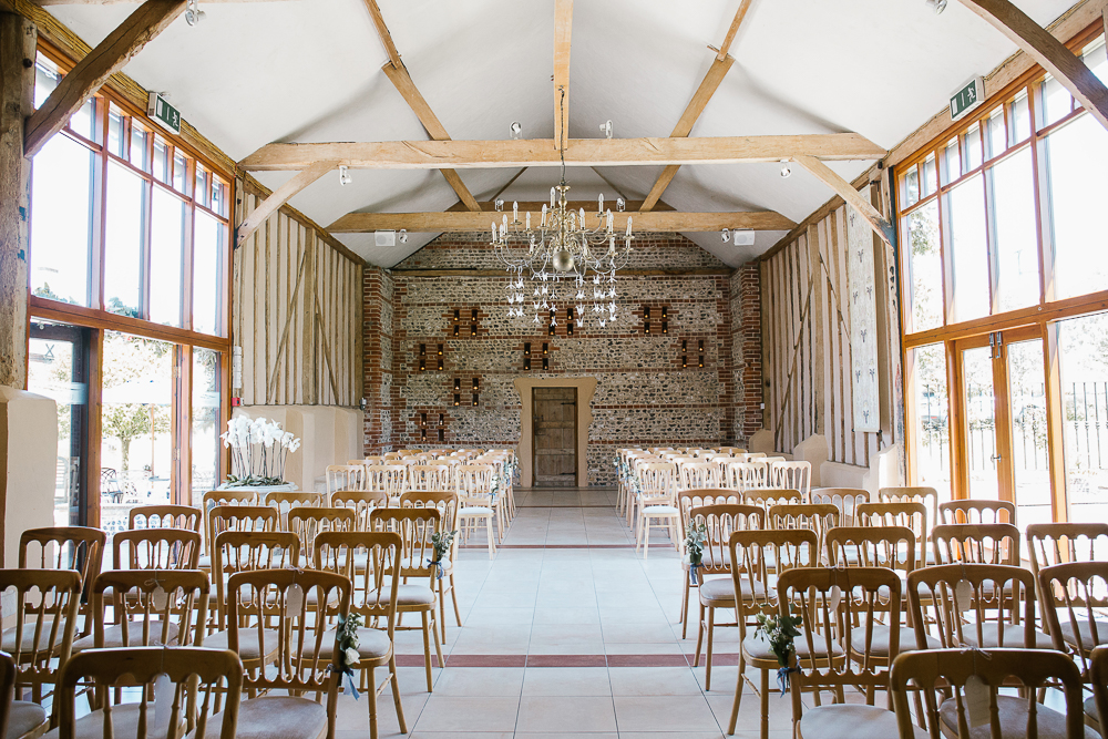 Upwaltham barns, DIY rustic wedding, danielle victoria photography-16.jpg