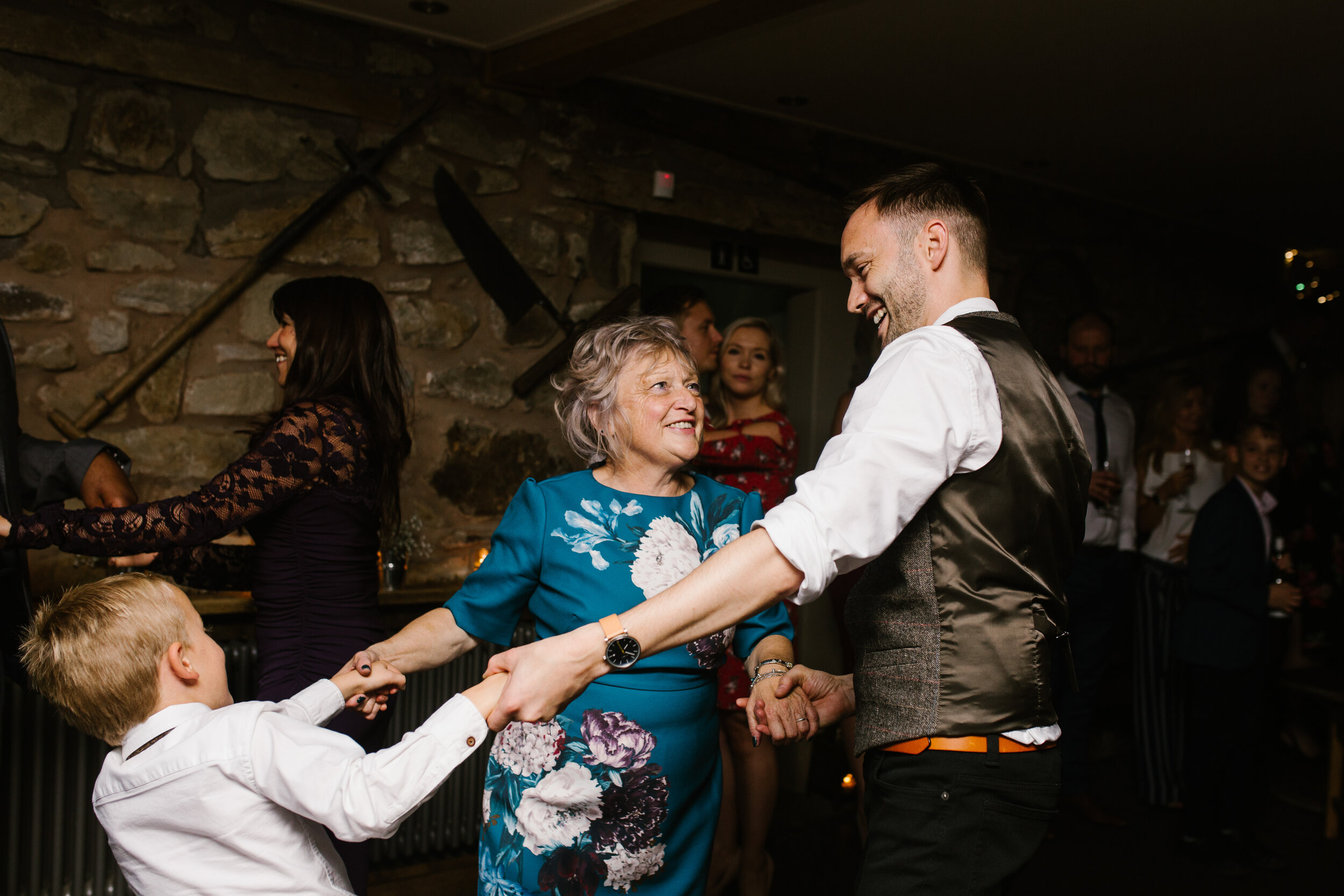 groom dancing with his mom at his tower hill barns wedding