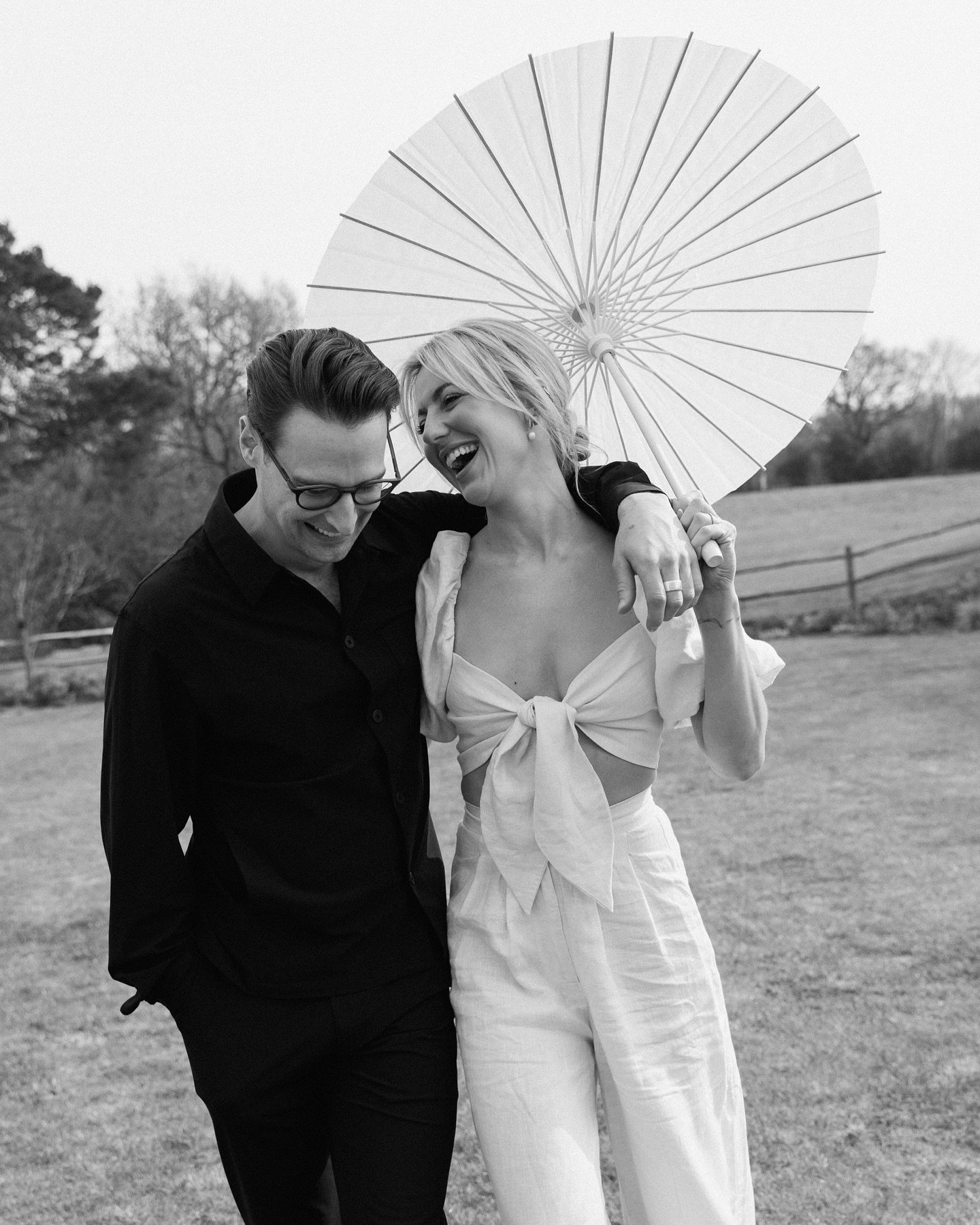 Relaxed welcome party vibes with Sallie and Chris at Limekiln&hellip;.

Featuring Aperols, Parasols and all the joy in the world! These two were so much fun and made my face heart from laughing so much! 

Photographer @daniellevictoriaphoto 
Planner 