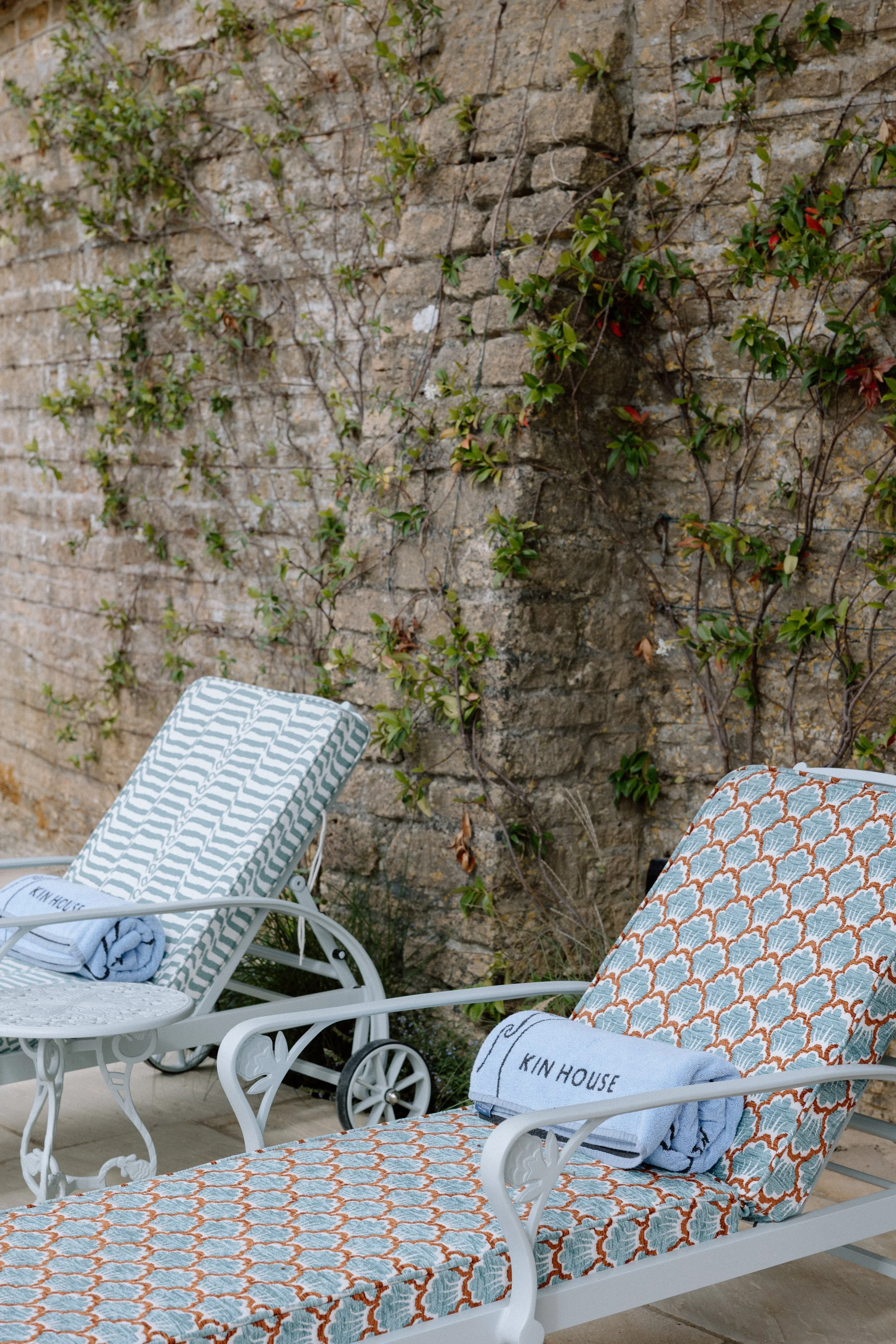 Kin House Wedding photographer, Kin House Pool-7.jpg