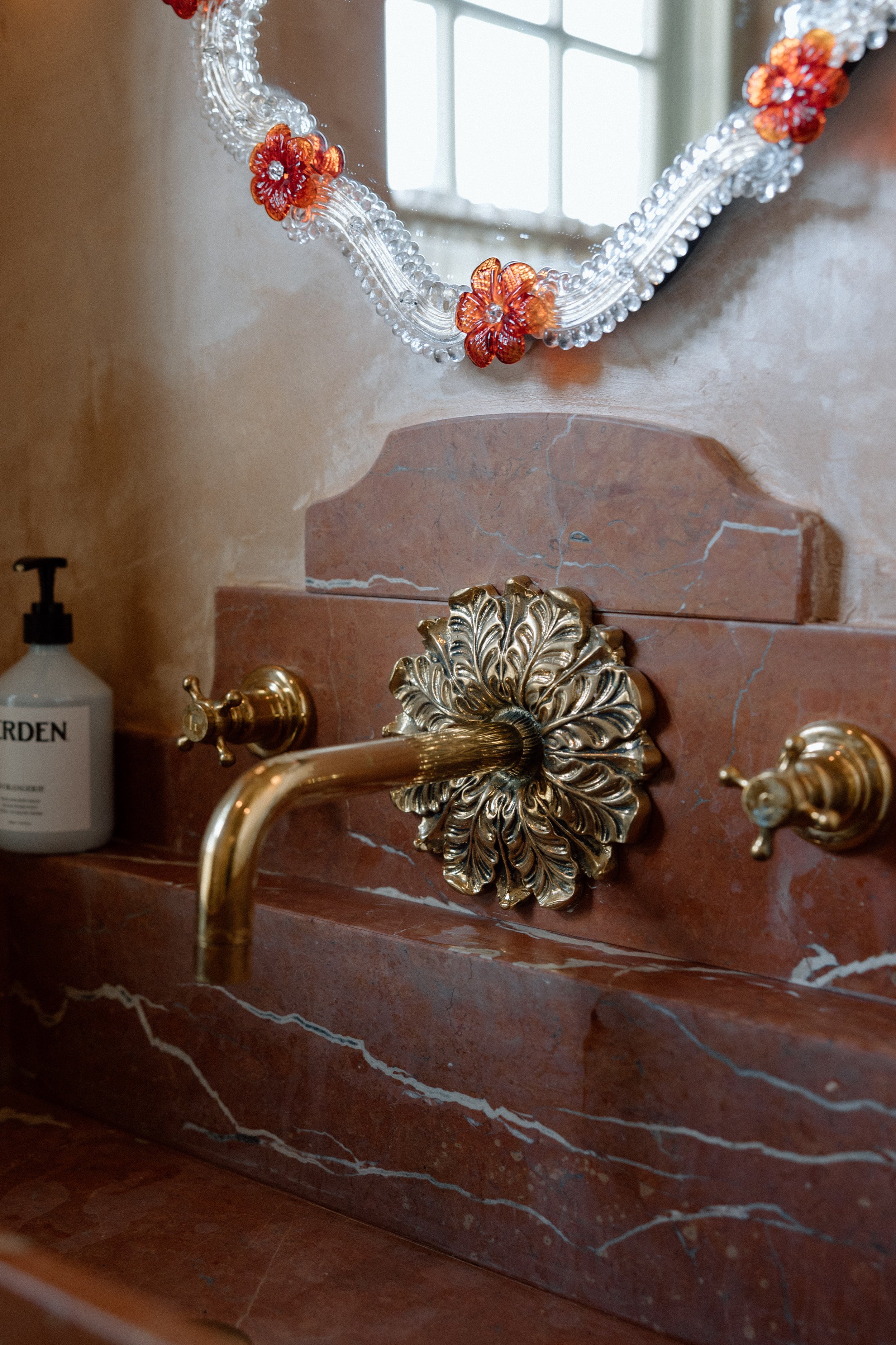 Kin House Wedding photographer, Kin House Pool-25.jpg