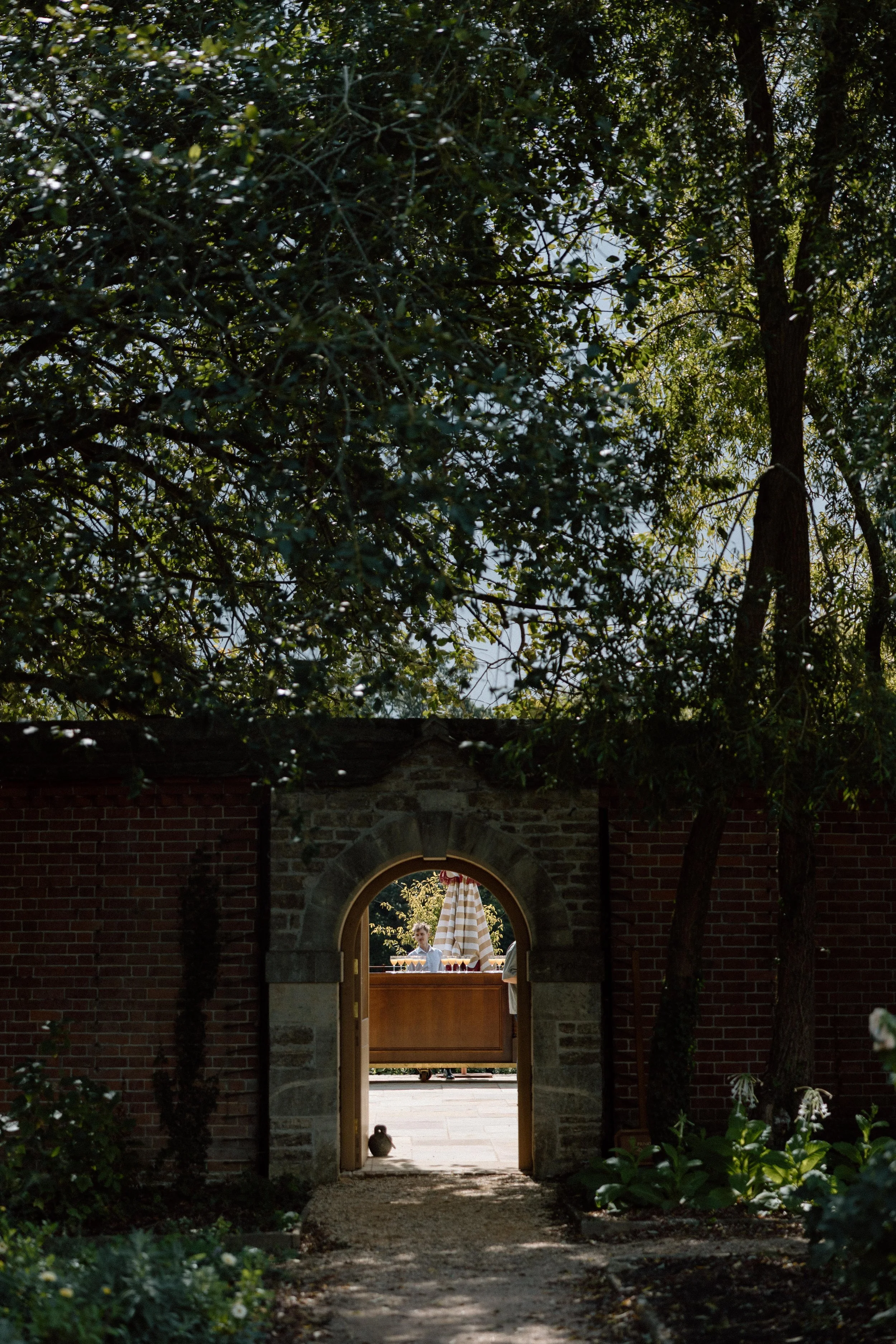 Kin House Wedding photographer, Kin House Pool-56.jpg