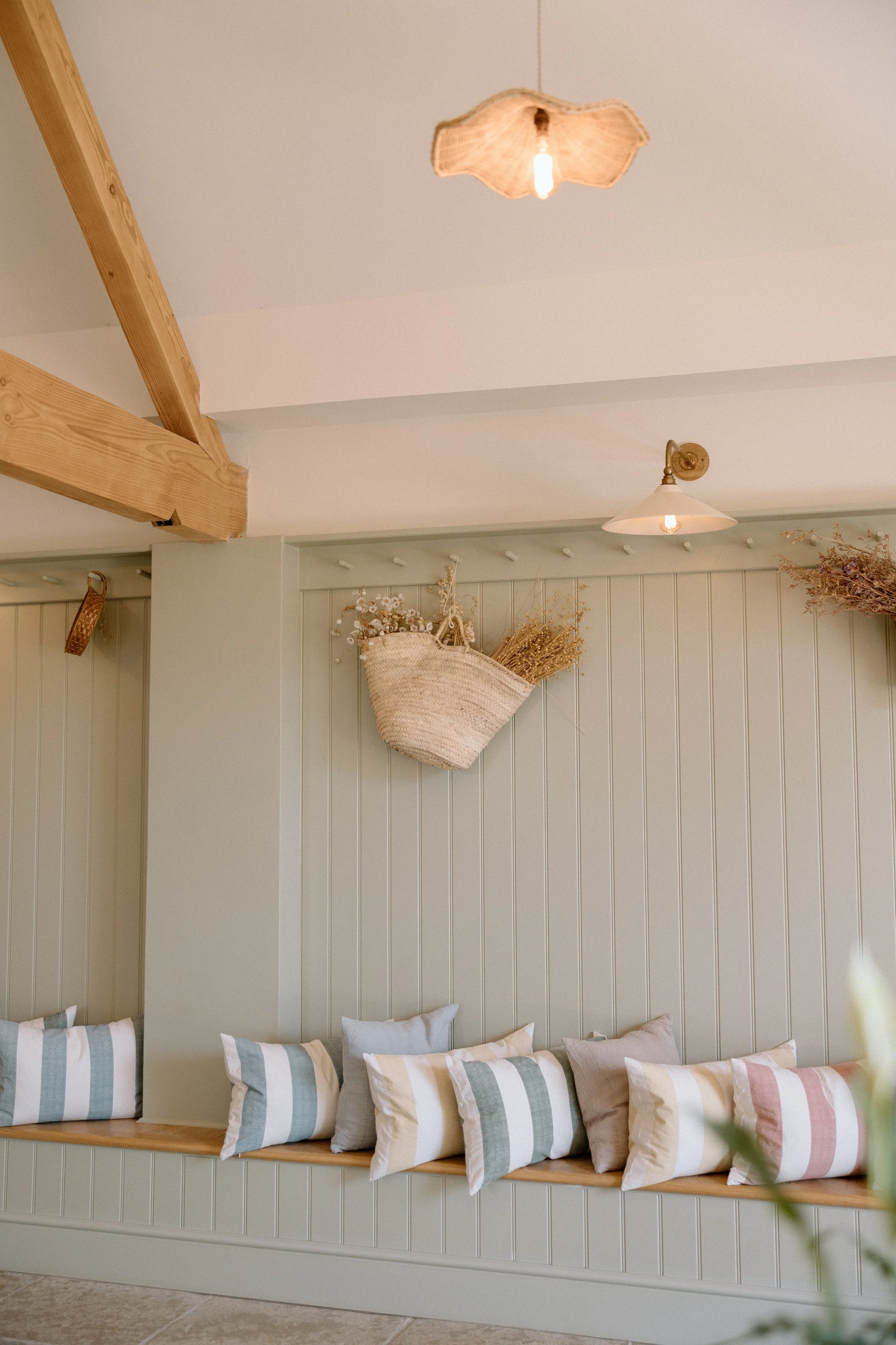 Kin House Wedding photographer, Kin House Pool-34.jpg