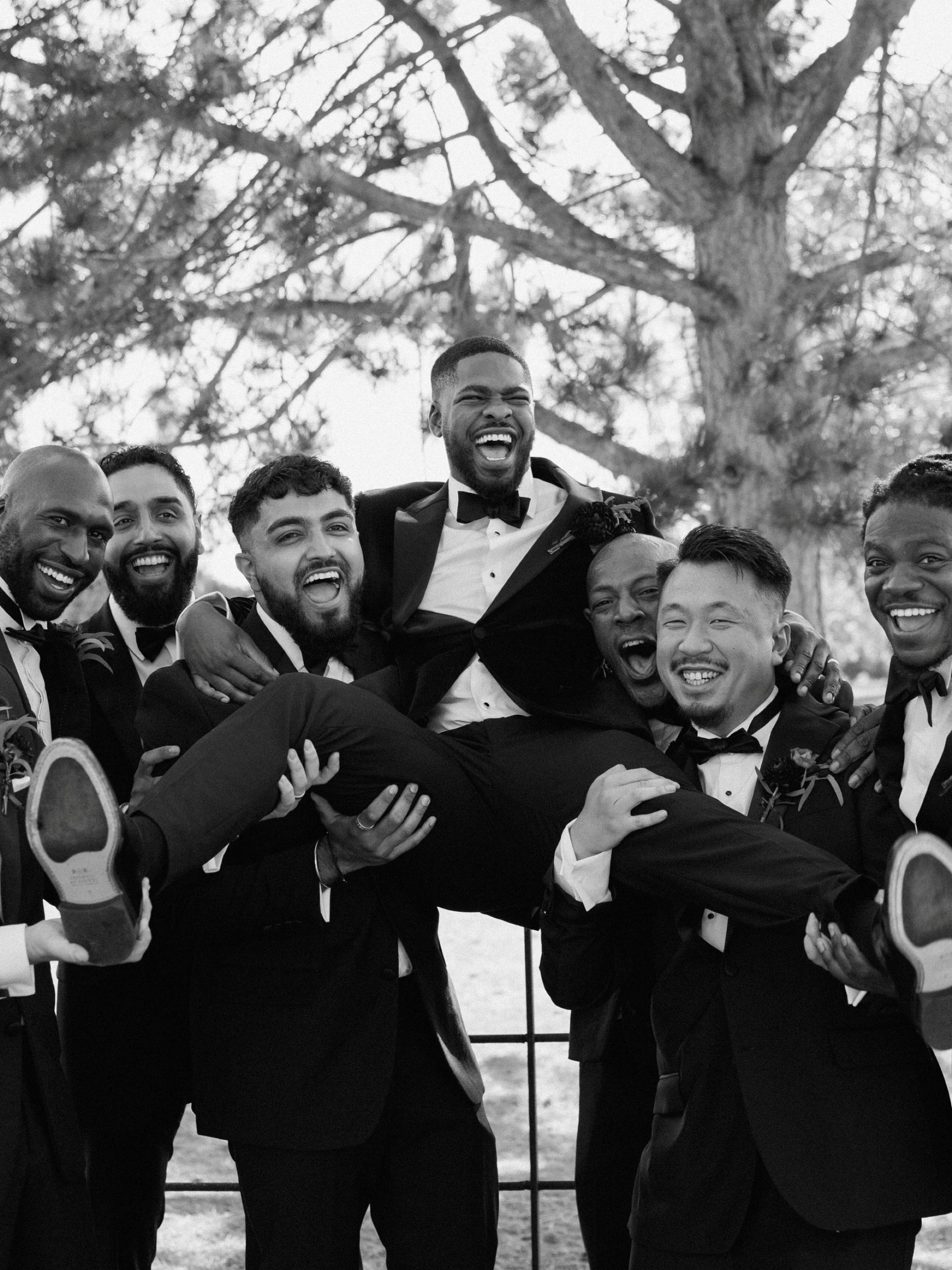 A day FILLED with laughter on a stunning summer day with Ariella + Ryan 🖤

Florist auburnamore 
Drapes @rentevent_decor_hire 
Sax @andysaxuk 
DJ @escobar_jugglinbarse 
Day dress @miamor_boutique 
Evening dress @wonderlandbylilian