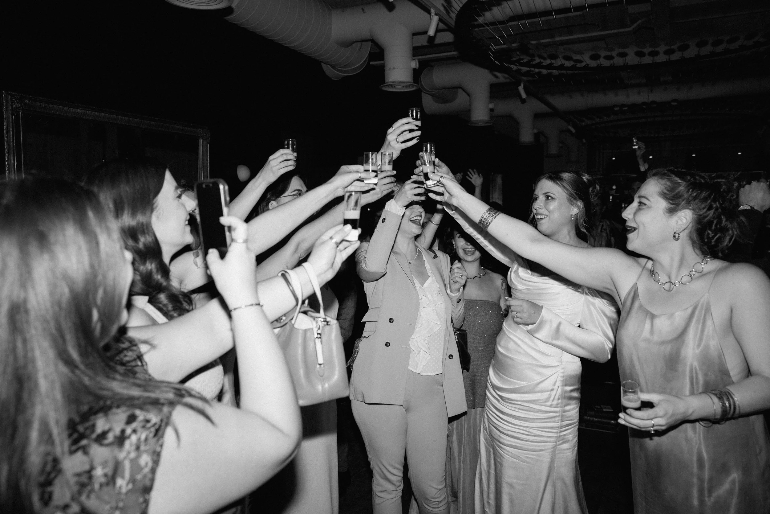 Kindred Wedding_London wedding photographer_Editorial Wedding Photographer-210.jpg