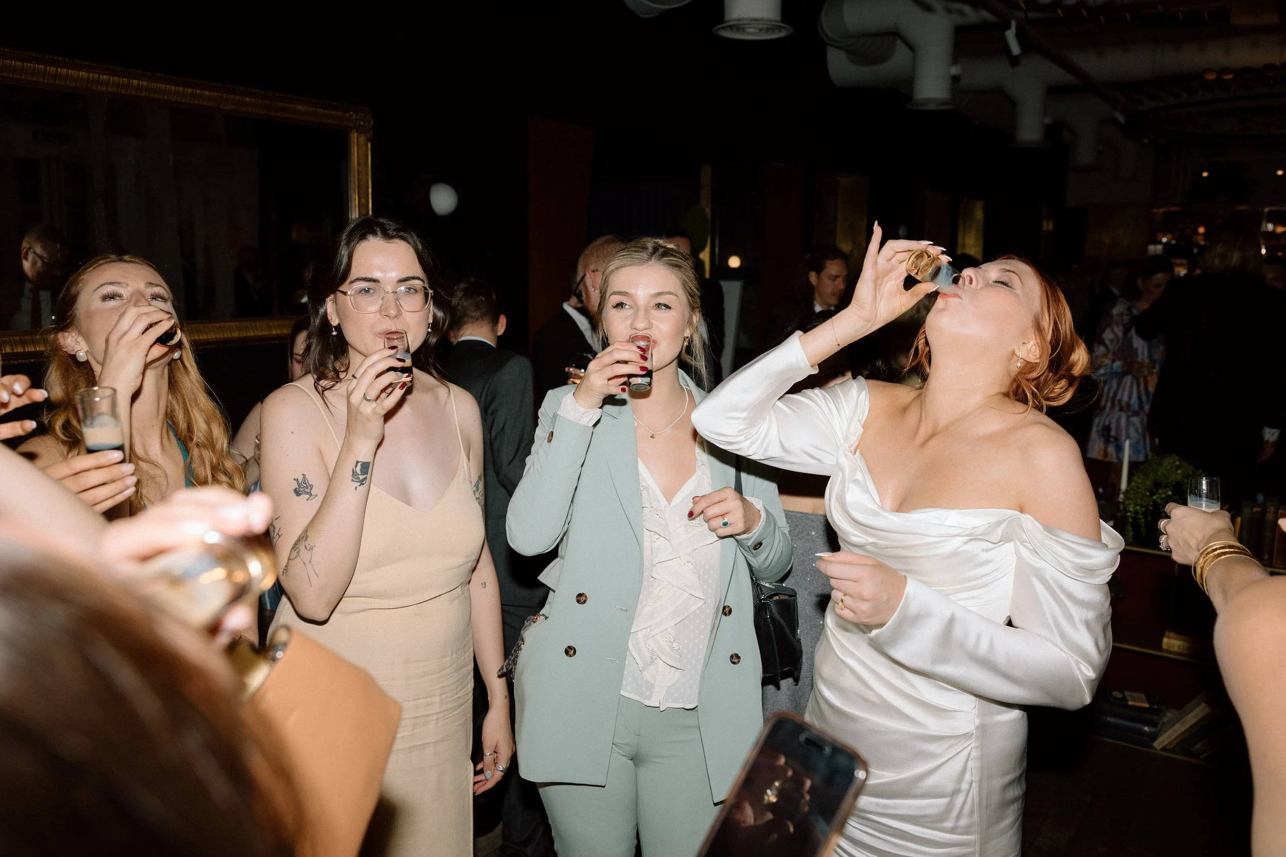 Kindred Wedding_London wedding photographer_Editorial Wedding Photographer-211.jpg