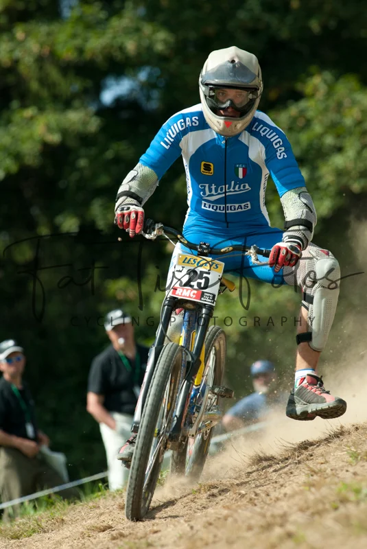 LES2004_777C4287.jpg