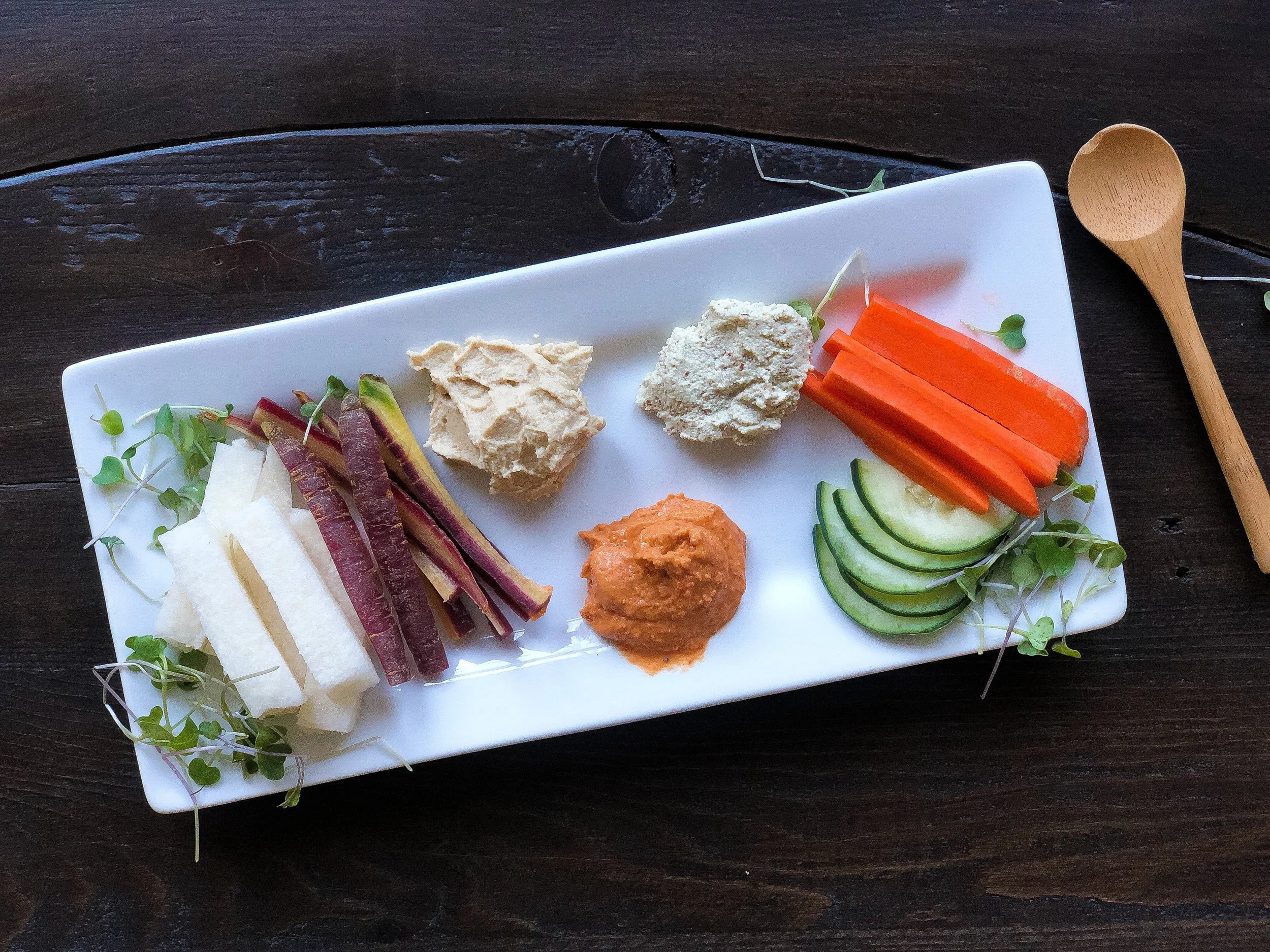 Simple Snack Plate Perfect for Entertaining