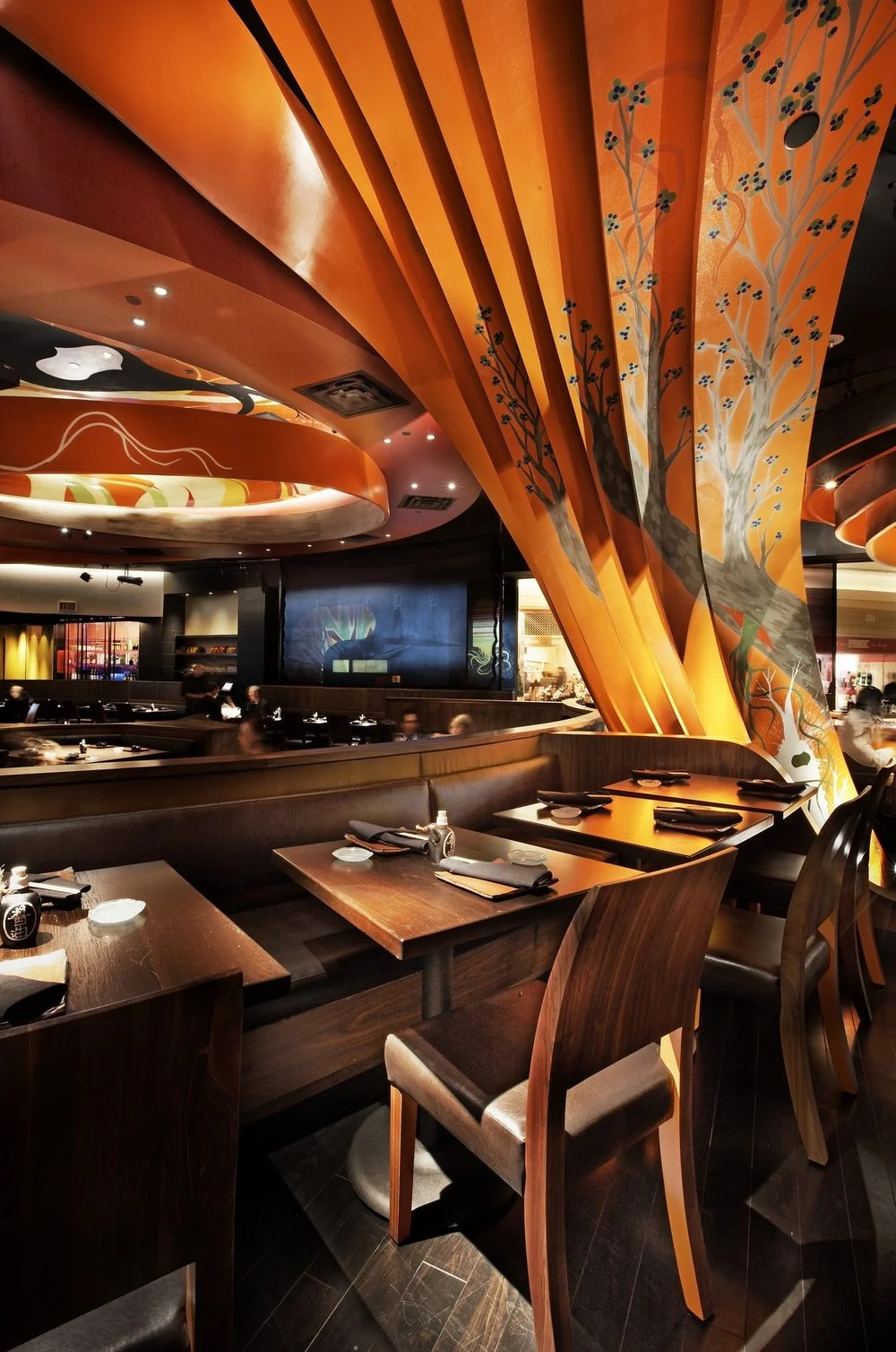 Sushi_Samba_under_arch_low+res.jpg