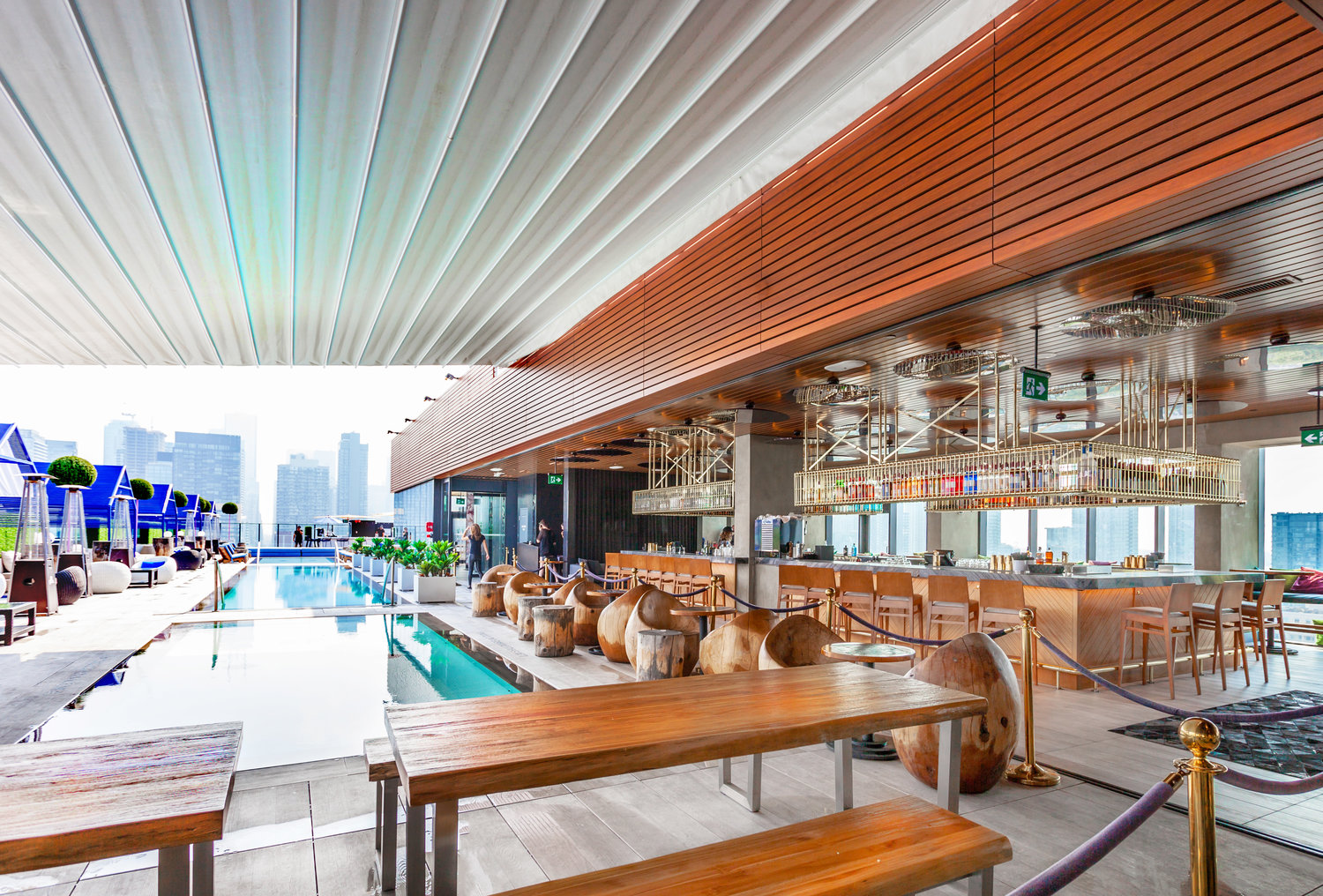 Lounge+and+Patio.jpg