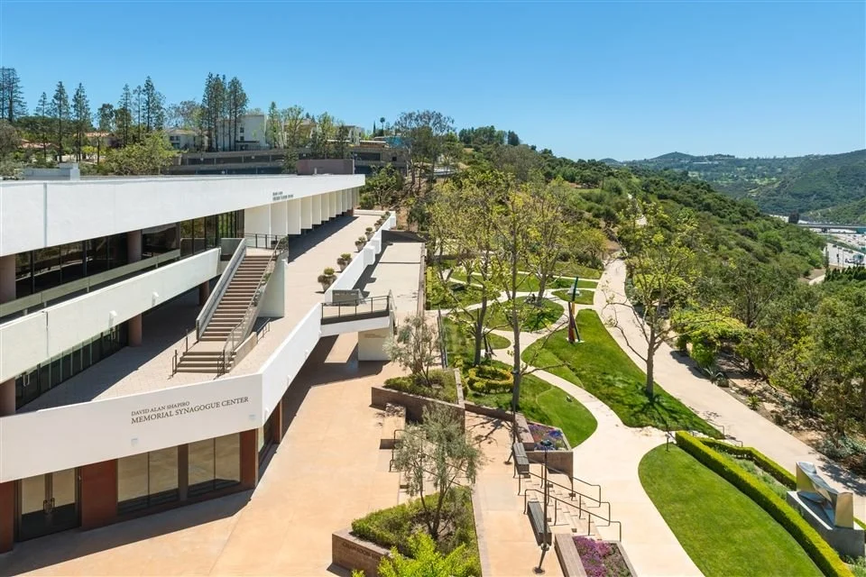 MILKEN COMMUNITY SCHOOL
