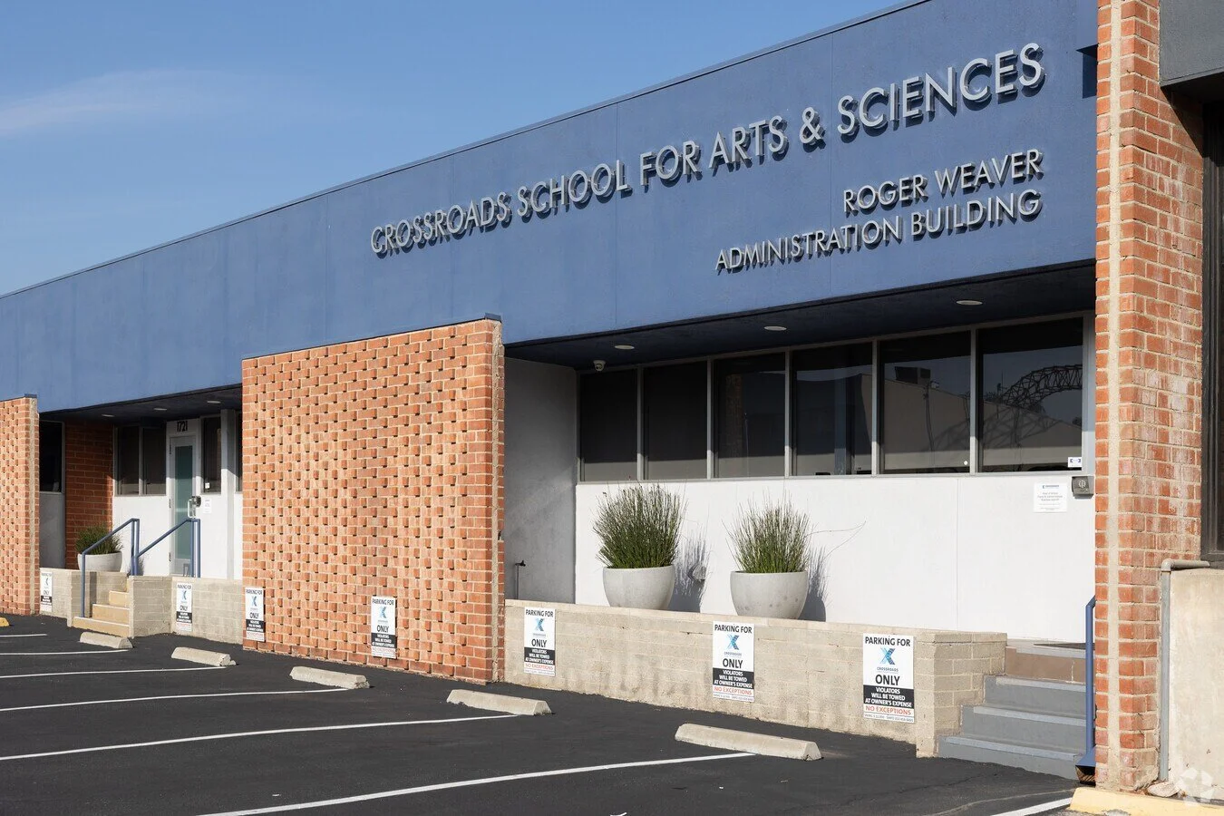crossroads-school-for-arts-and-sciences-santa-monica-ca-4-schoolphoto.jpg