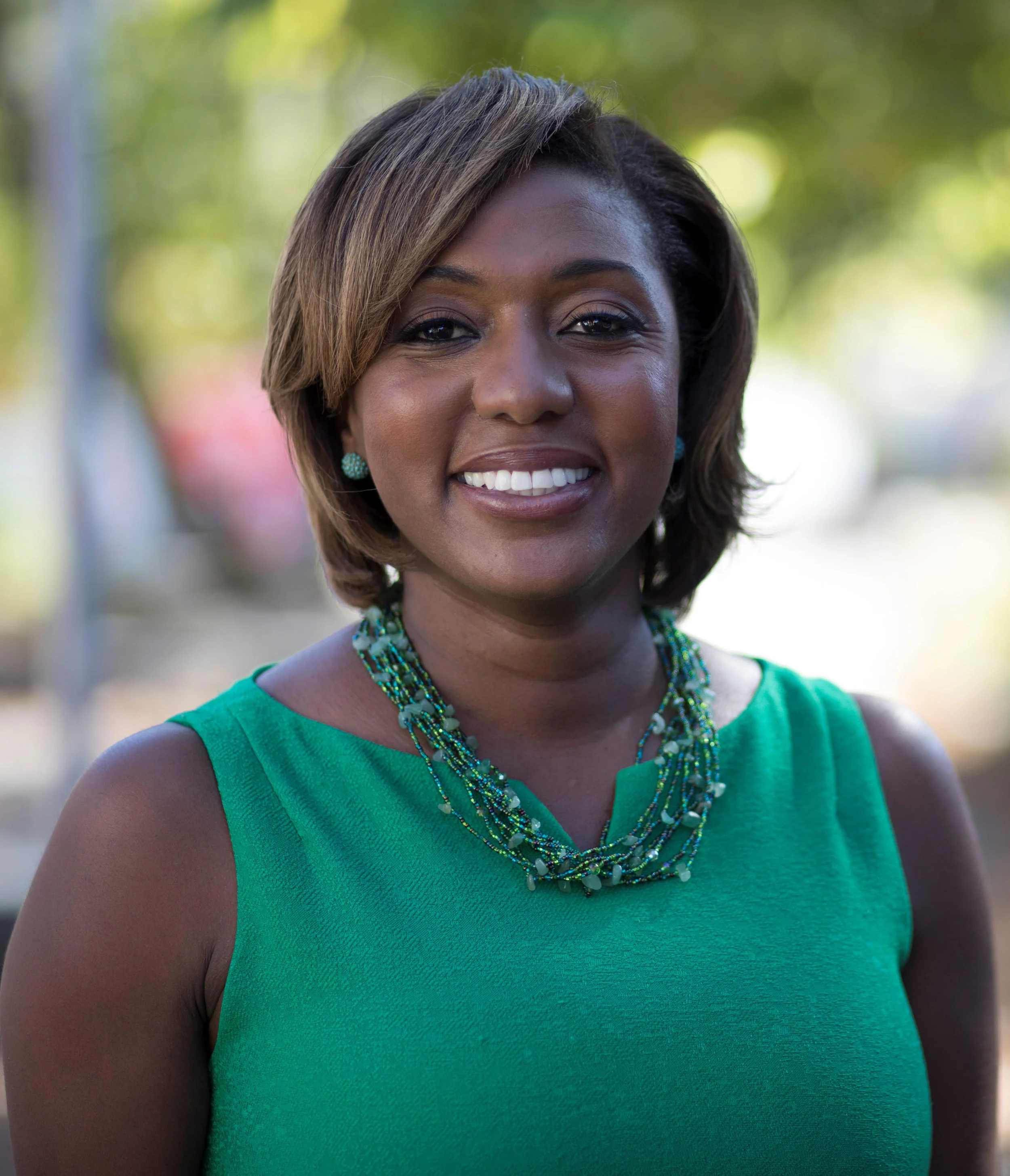 Hon. Yvette Simpson