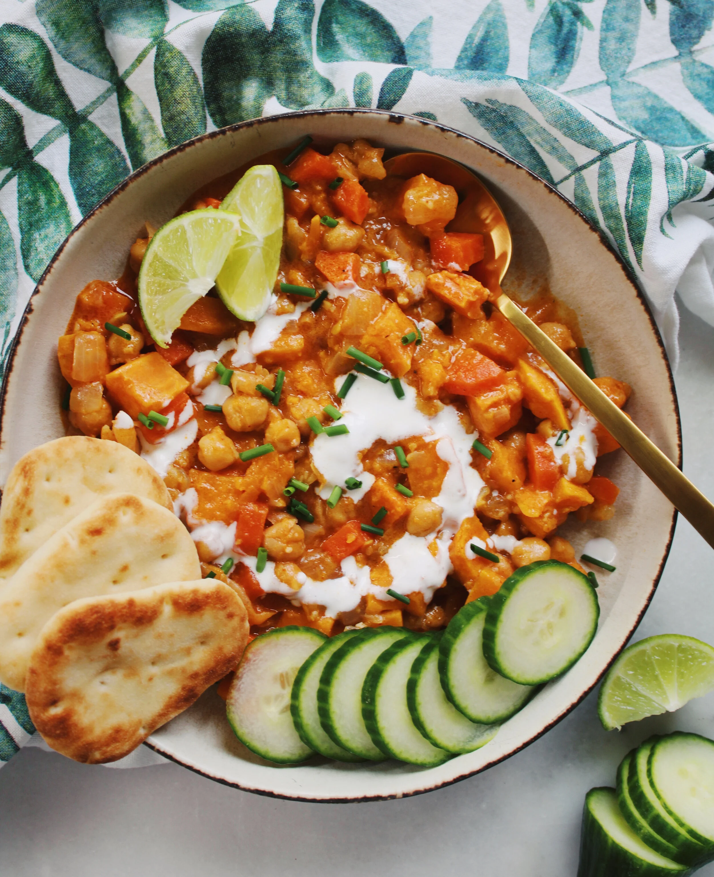 Vegan Sweet Potato Curry With Chickpeas and Carrots