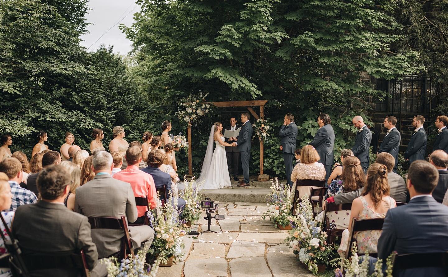 A lovely late spring wedding for Nina and Josh! @sheilamraz.photography #homewoodwedding #ashevillewedding #ashevilleweddingvenue