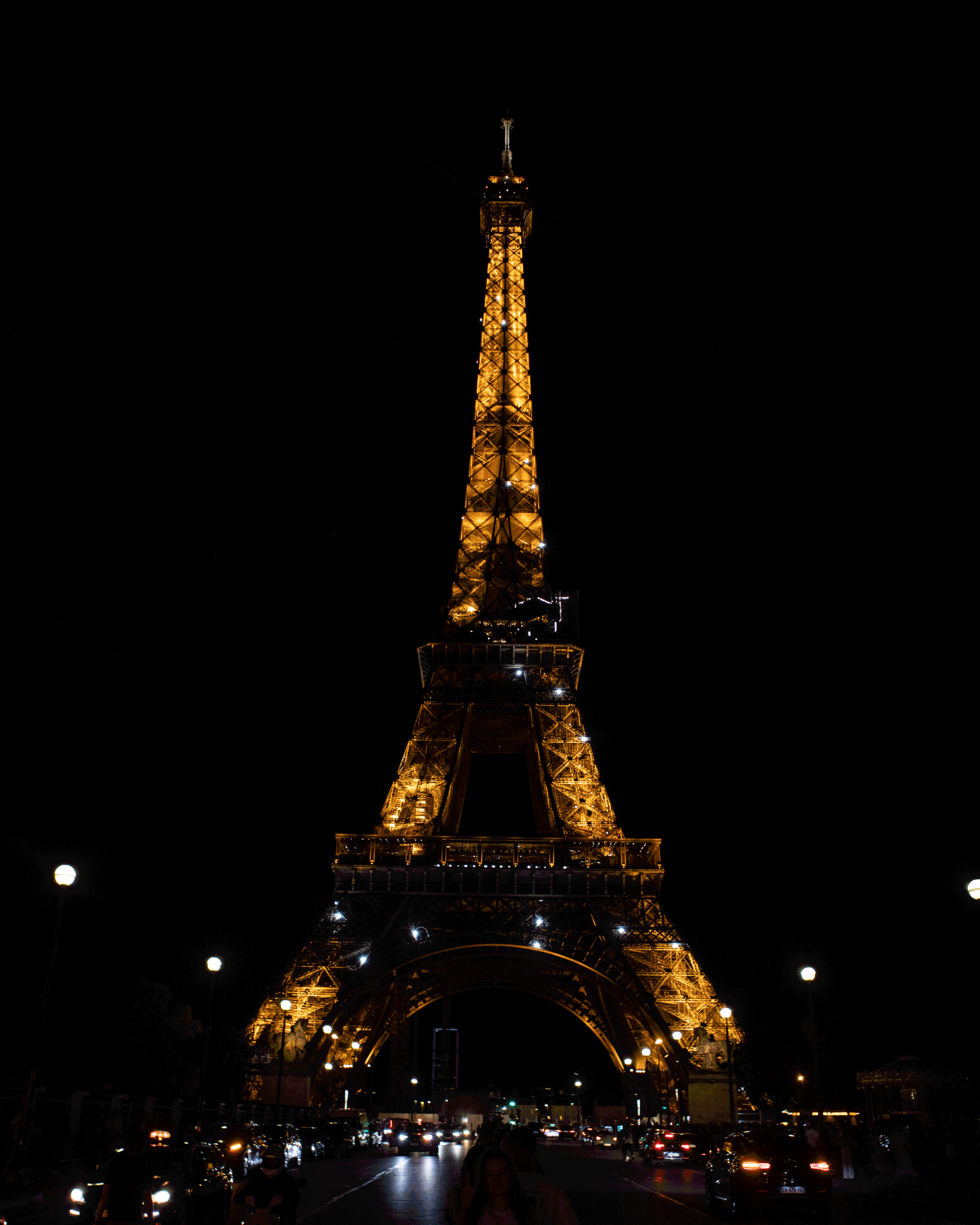 Eifel-Explosion-GIF.gif
