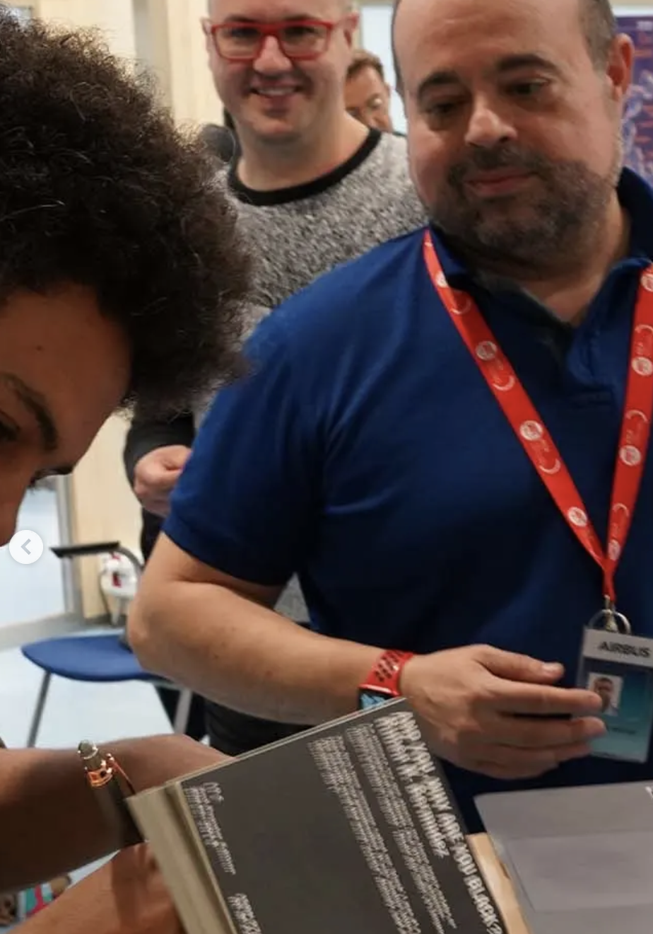 ruben-h-bermudez-y-tu-por-que-eres-negro-16.png