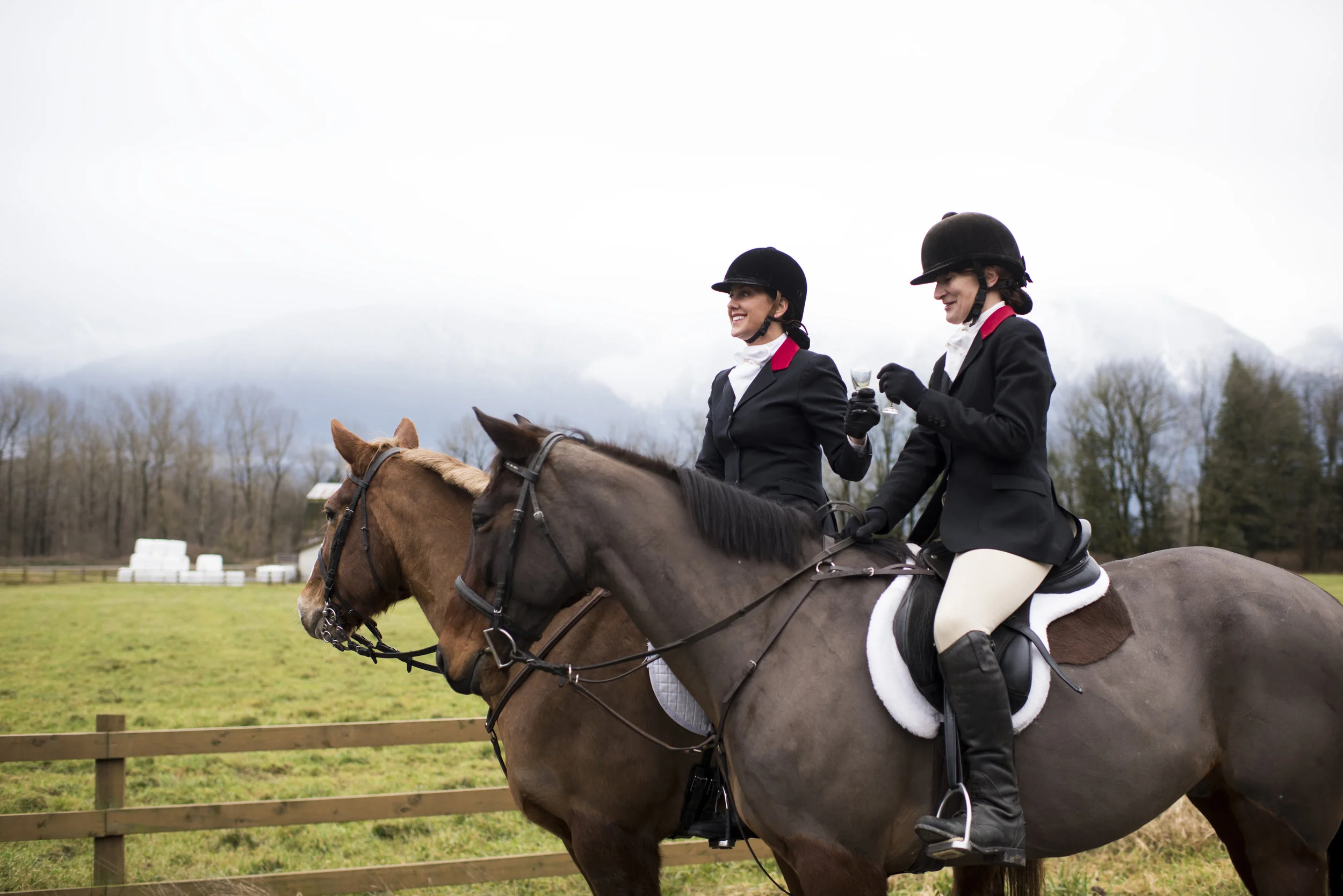  December 26, 2014 - Agassiz, BC - Fraser Valley Fox Hunt. Photo by Jimmy Jeong 