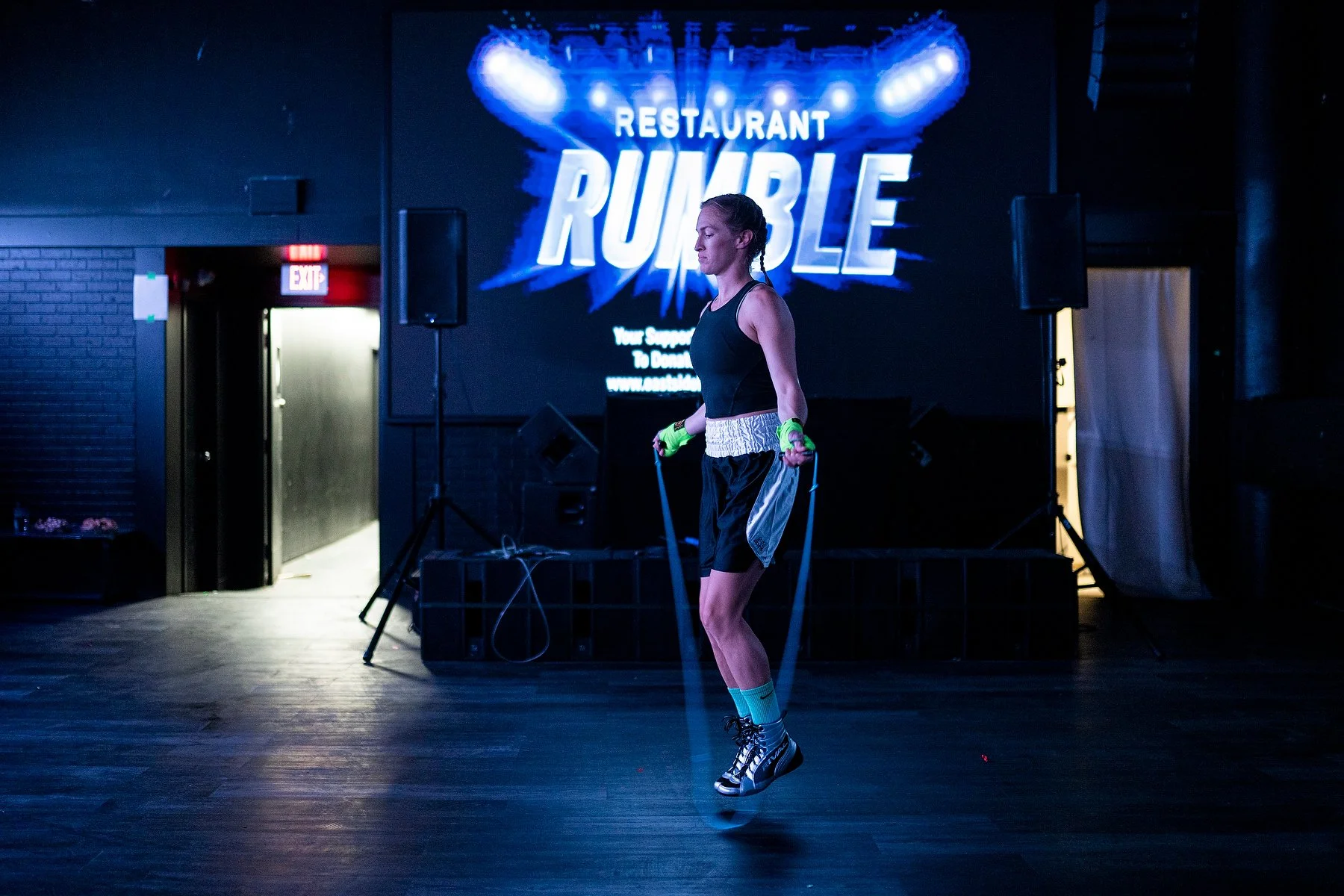  Christina Kennett, who works with Surrey Fire, warms up before competing in the 10th annual Restaurant Rumble organized by the Aprons for Globes Boxing Association in Vancouver, B.C., on August 25, 2022. The fundraiser was originally started to help