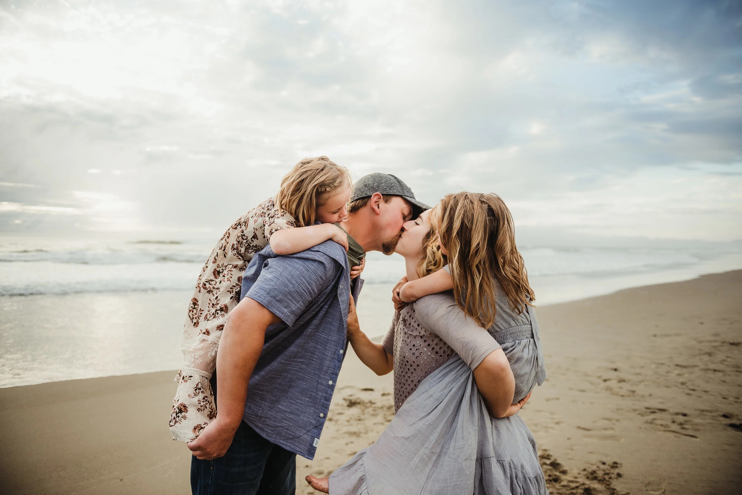 beach family session // the eichert family // neskowin or