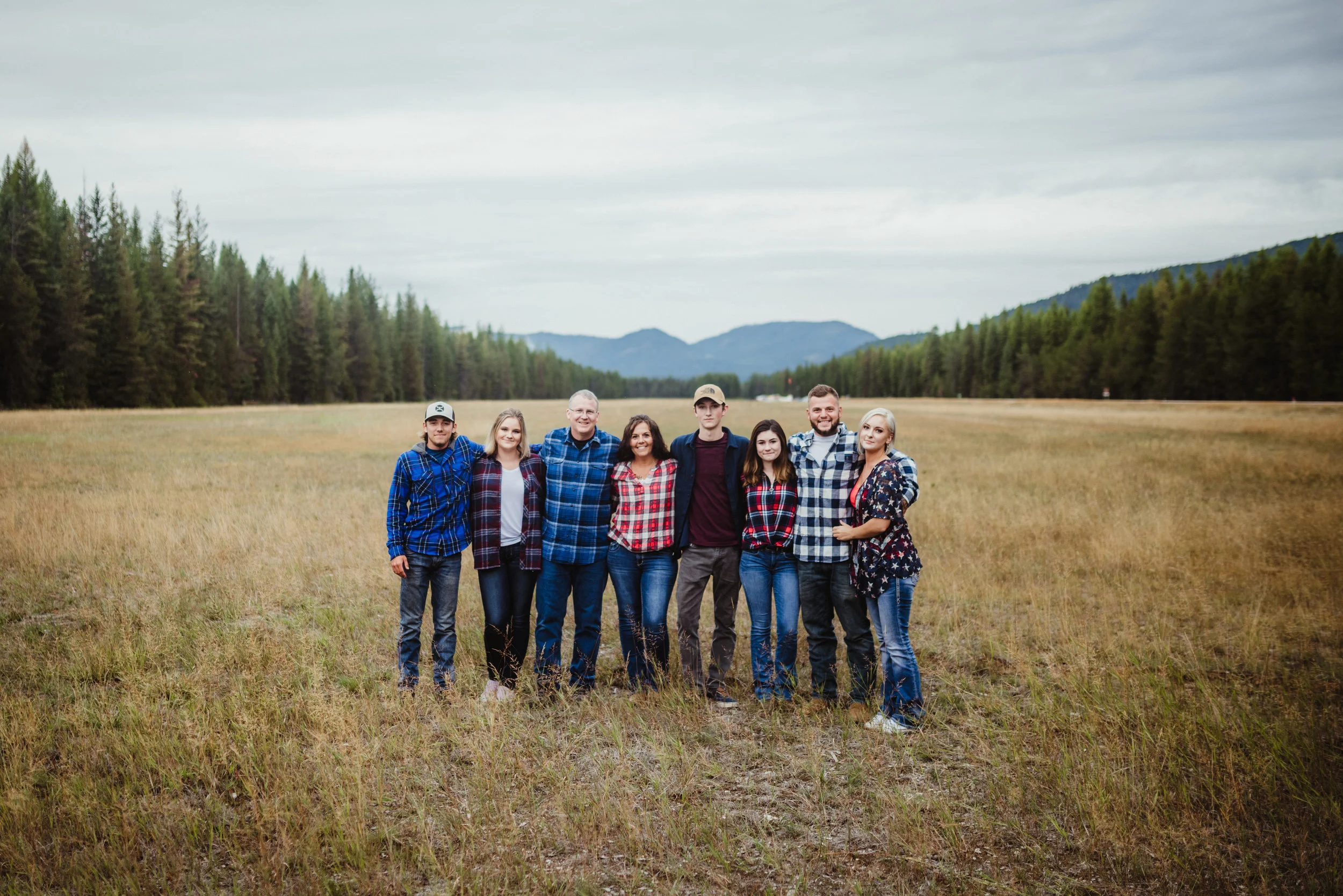 laid back family session // lisa league // priest lake id
