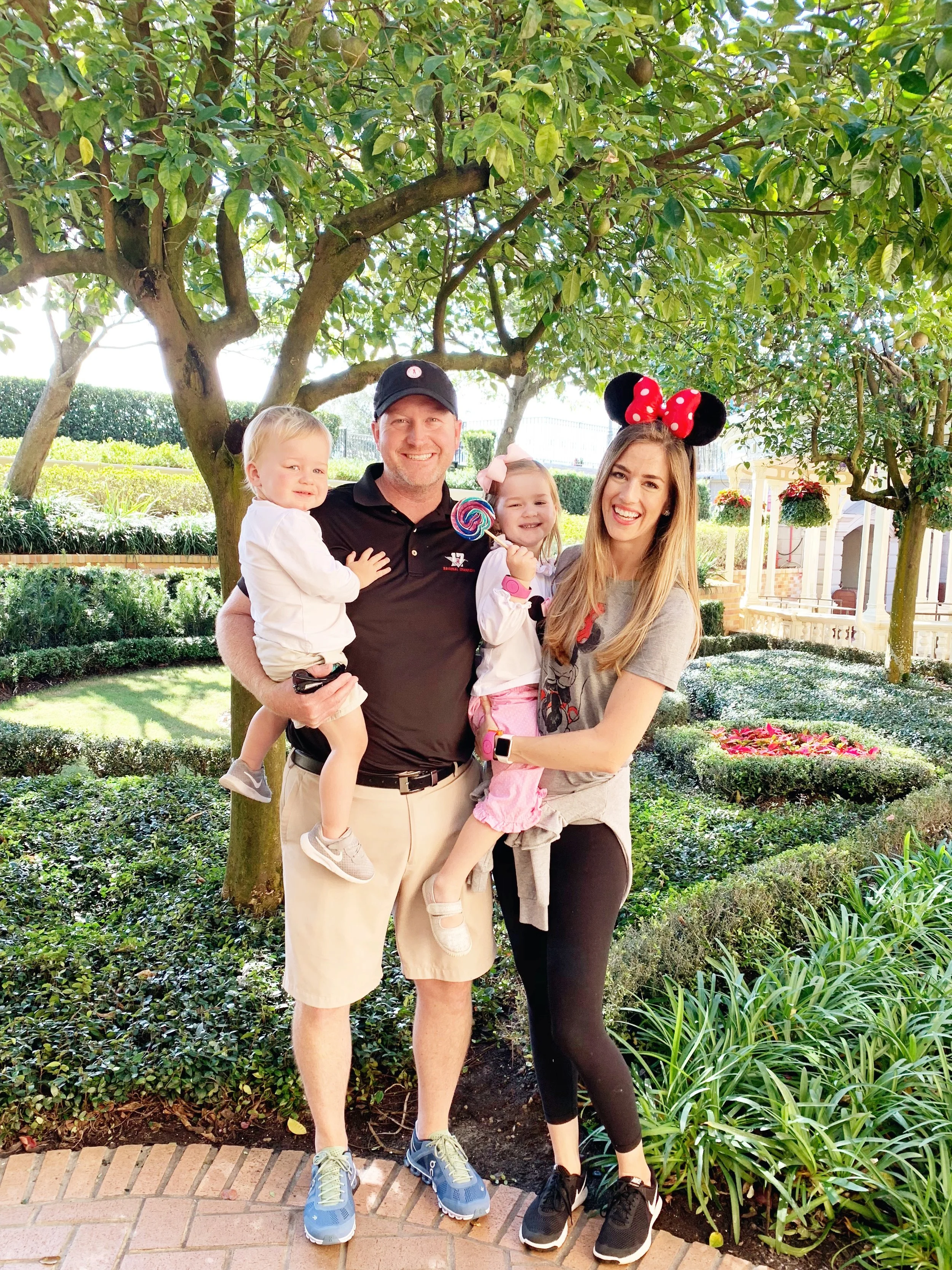 A Mom S Guide To What To Wear To Disney World Texaflora