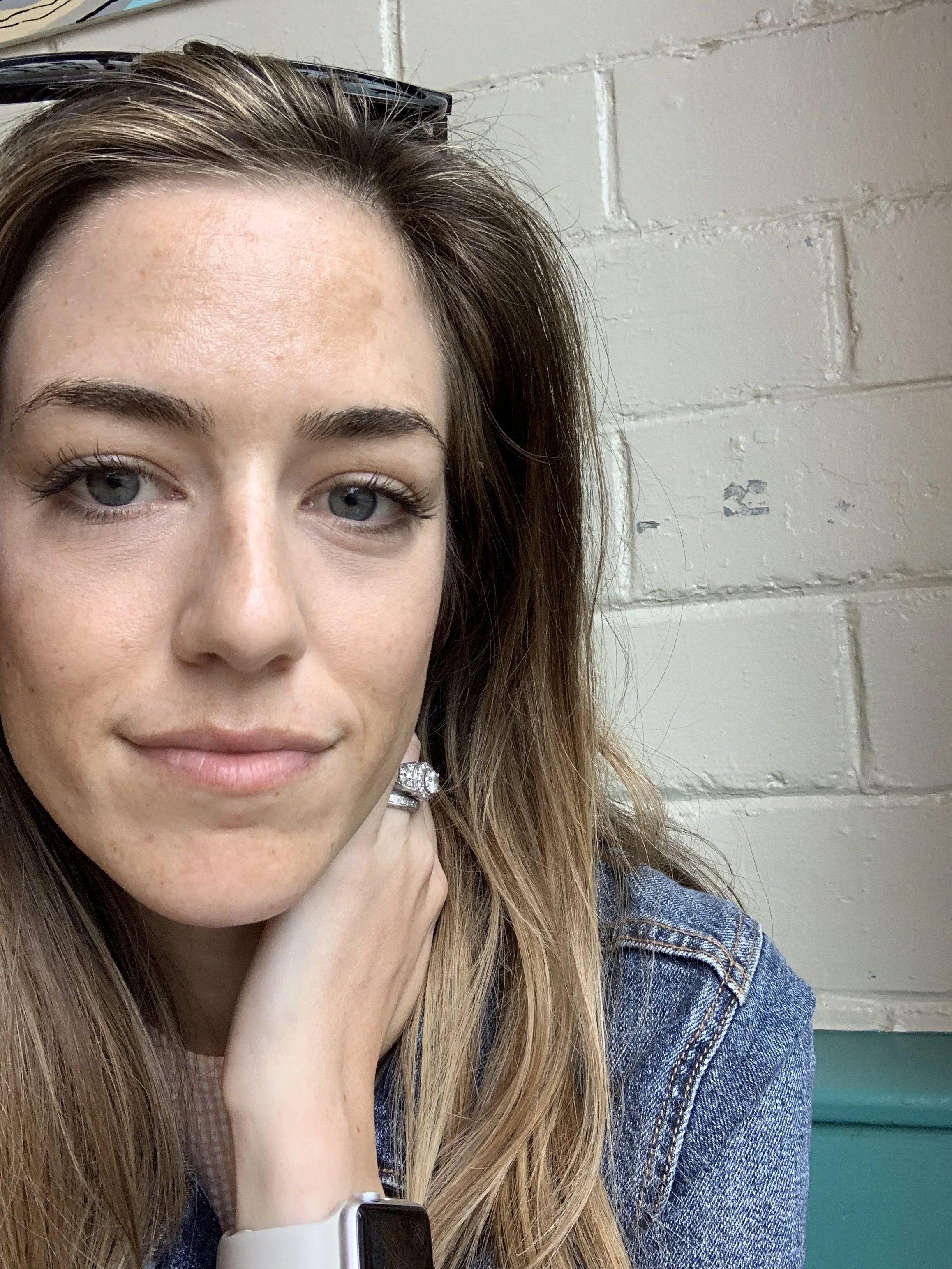 Was feeling good enough about my skin post-facial to post this makeup free selfie ;)
