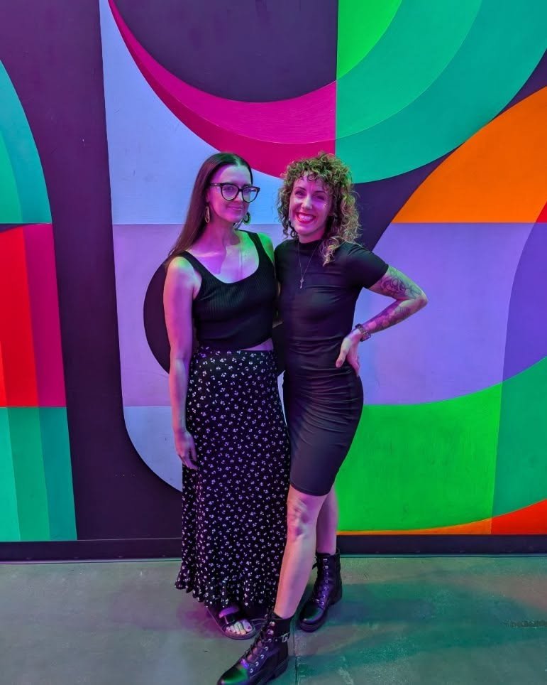 Vegas to see Daniel Tosh 💓 One of the most fun times I've ever had in Vegas (and I've probably been 40 times) ... But it's still too much sensory input for my brain. @clangtry and @tydog99 remain two of my ultimate favorite humans so I could go anyw