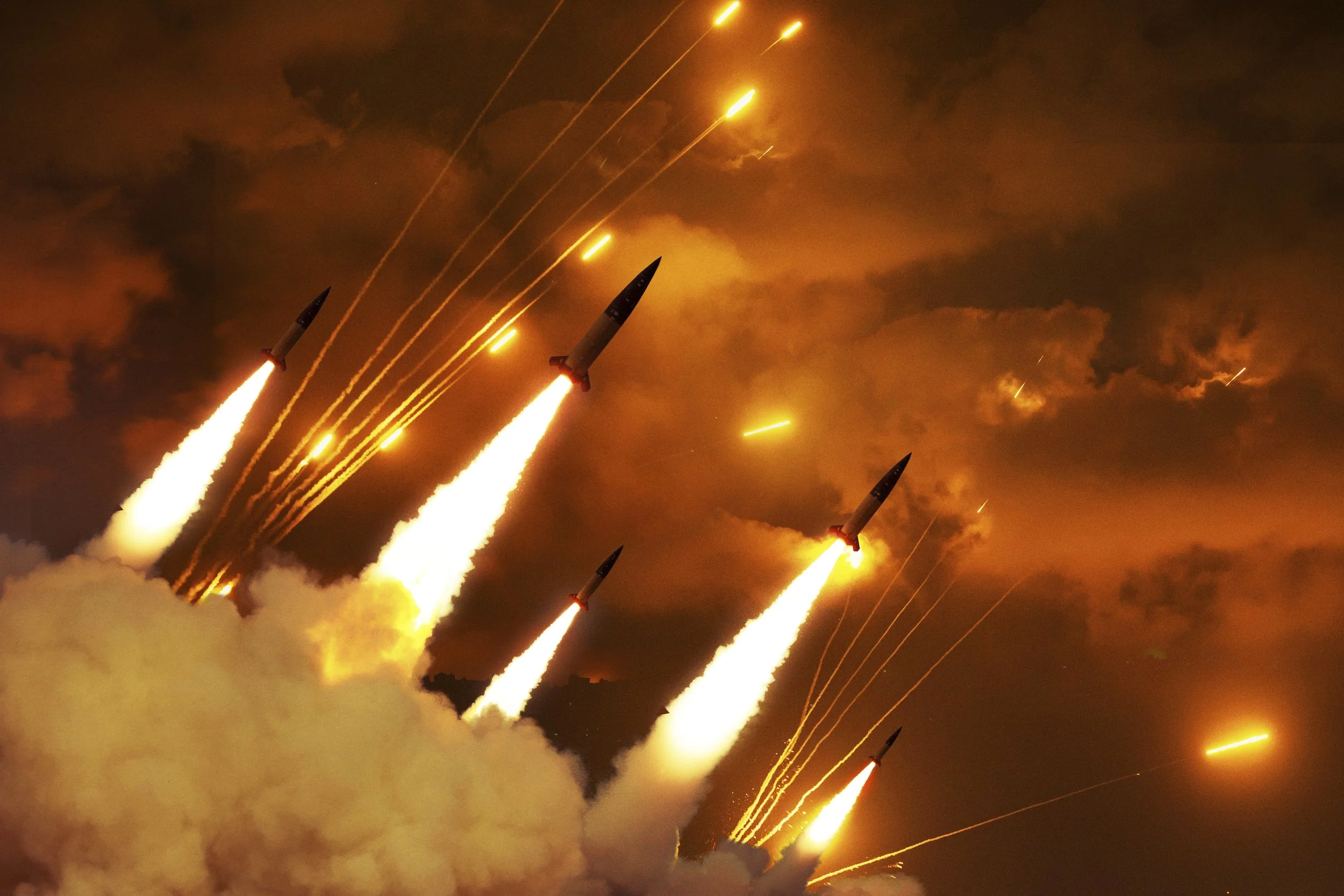 missiles-shutterstock_2745679603.jpg