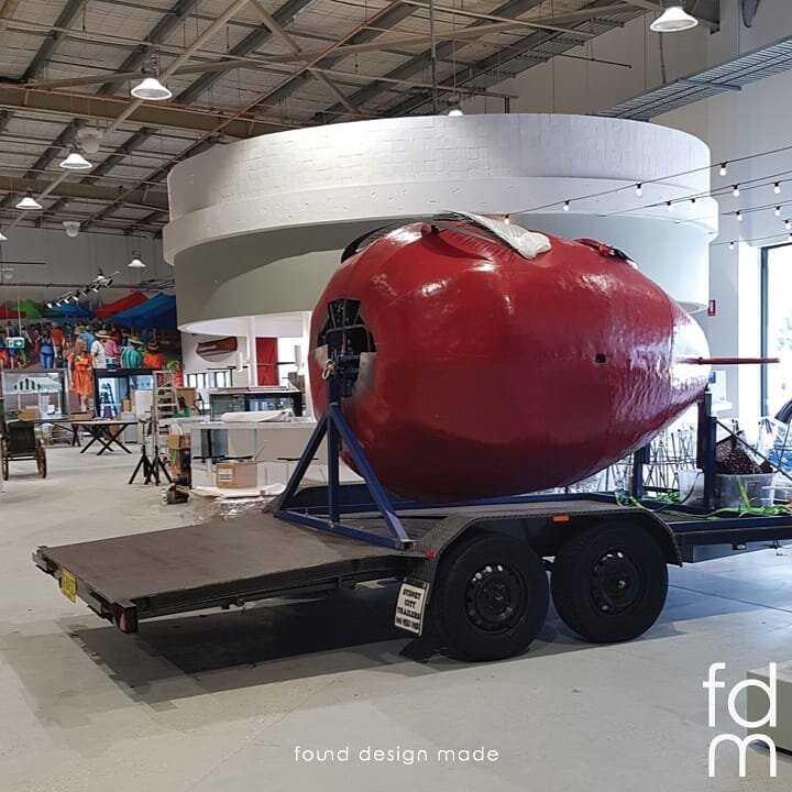 Yes, quite a sight going down the freeway! Our Strawberry @harrisfarmmarkets was transported from Sydney to Albury on a customised frame. We designed and built the frame to pivot 90 degrees which would allow a forklift to carry it to it's final locat